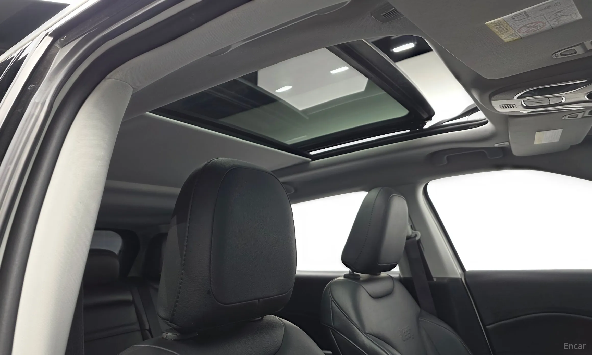 Jeep Compass 2nd Generation превью 15