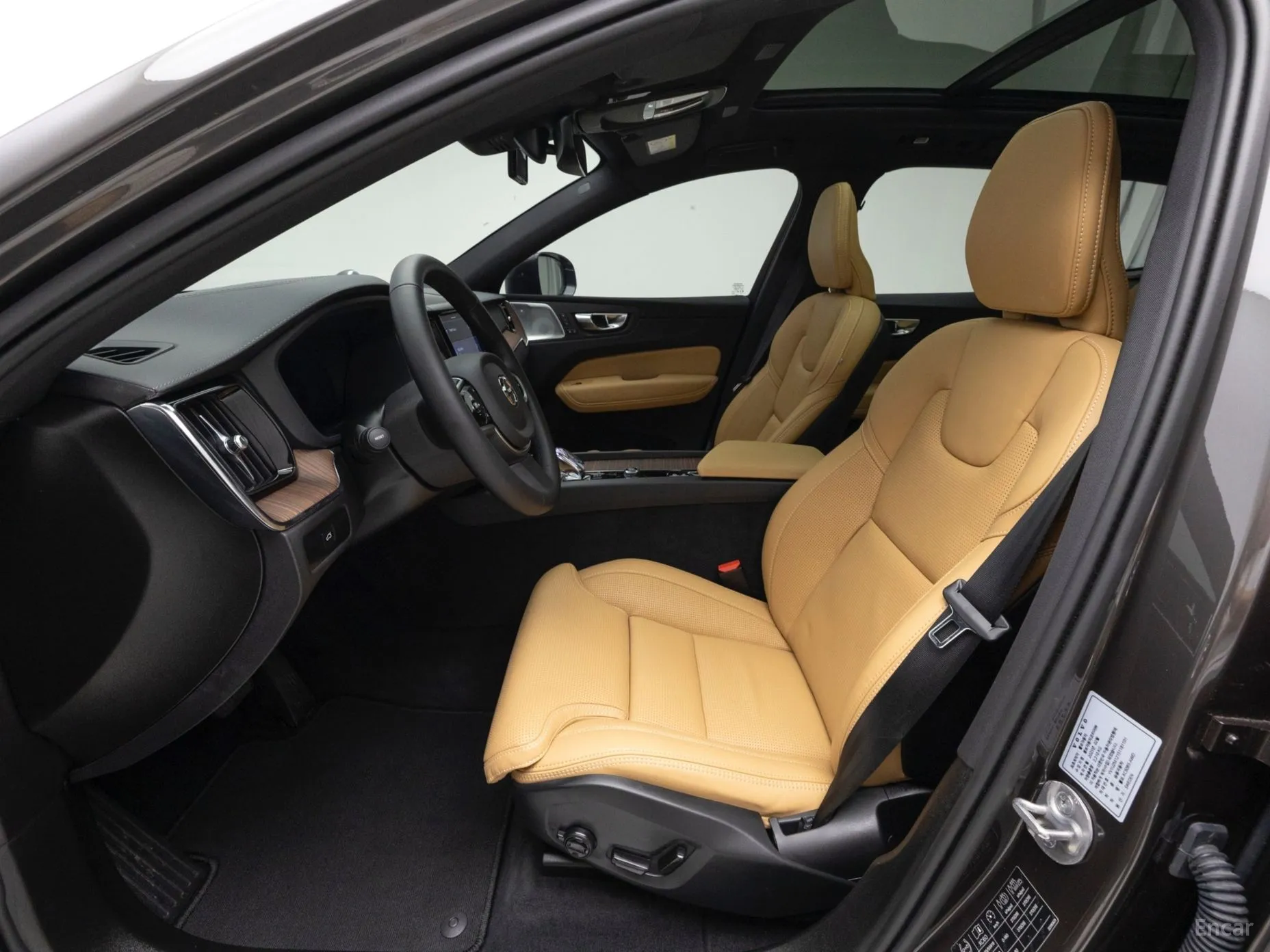 Volvo XC60 Gen 2 превью 9
