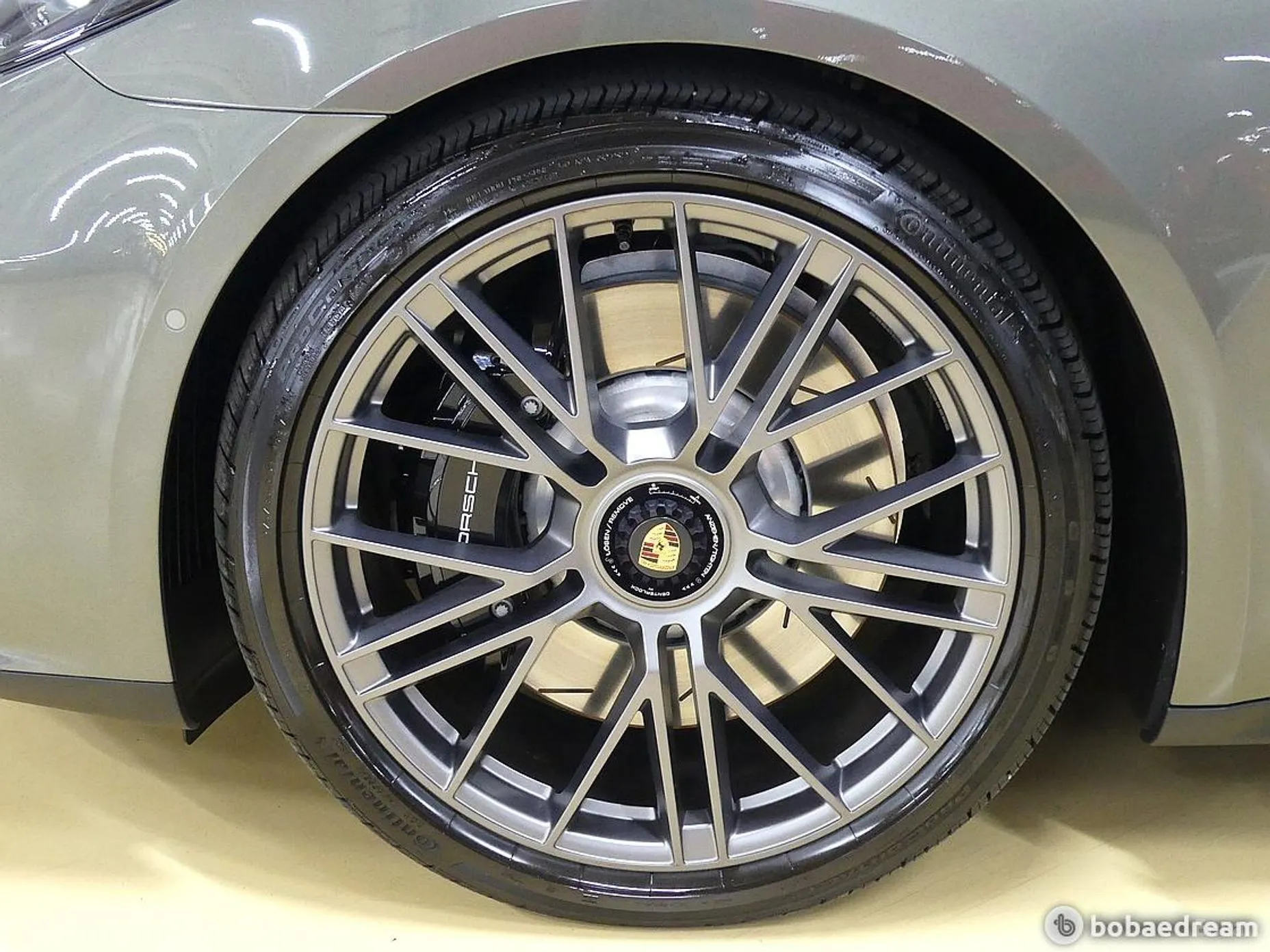 Porsche Panamera (976) превью 9