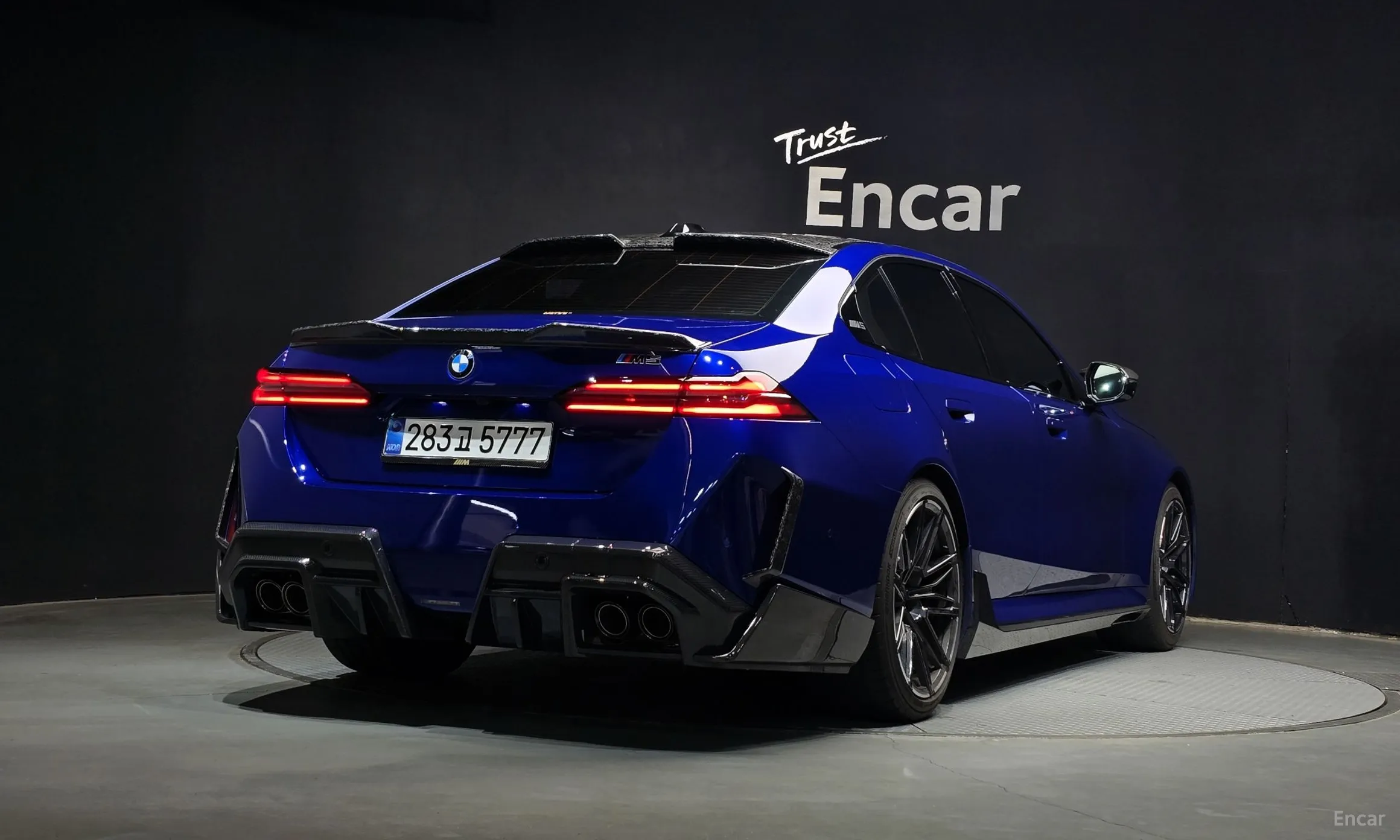 BMW M5 (G90)