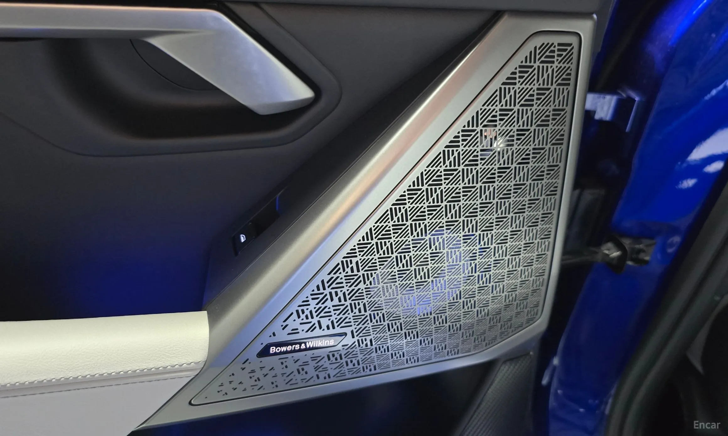 BMW M5 (G90) превью 19