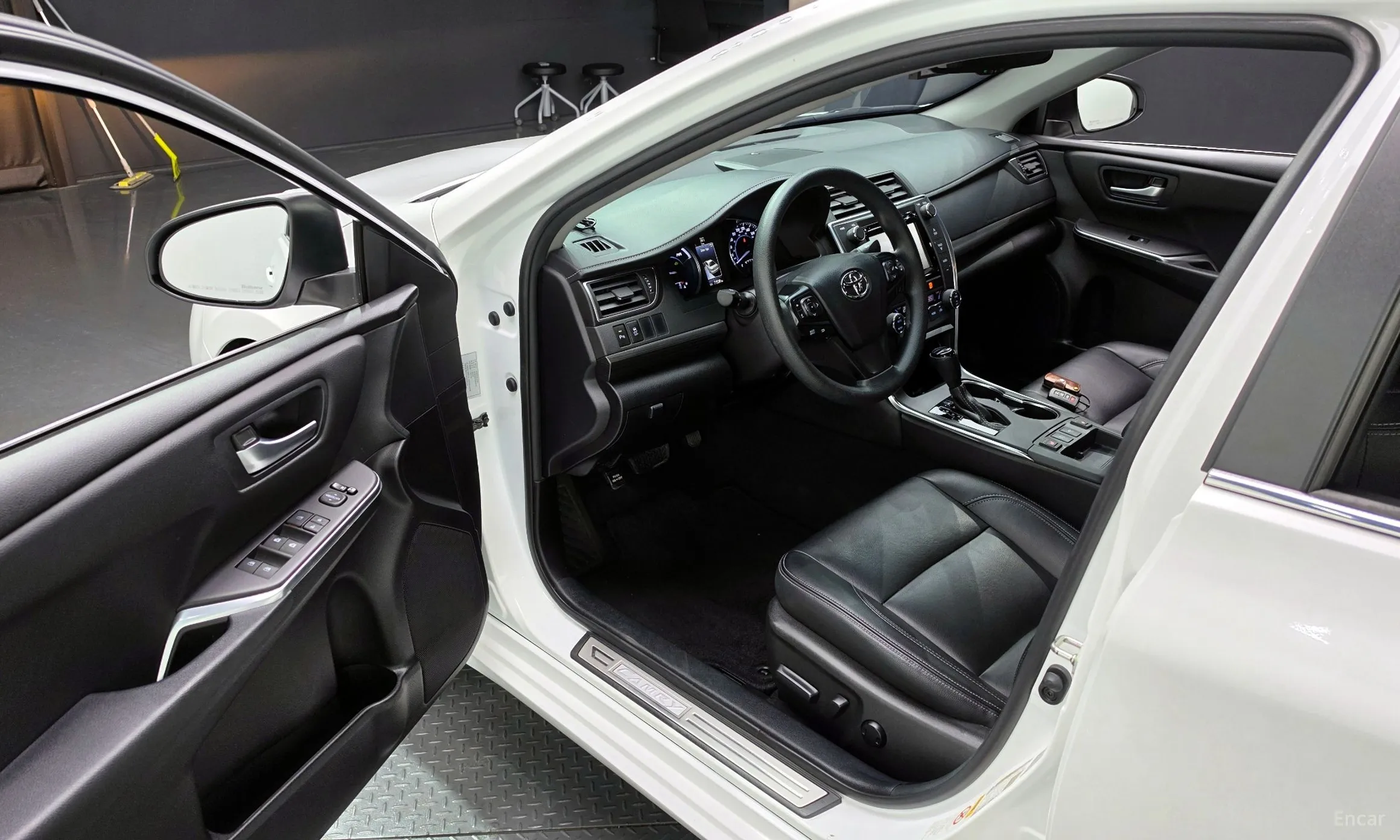 Toyota New Camry превью 10