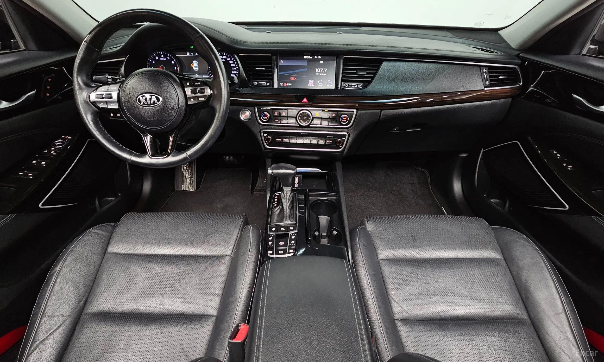 Kia K7 превью 7