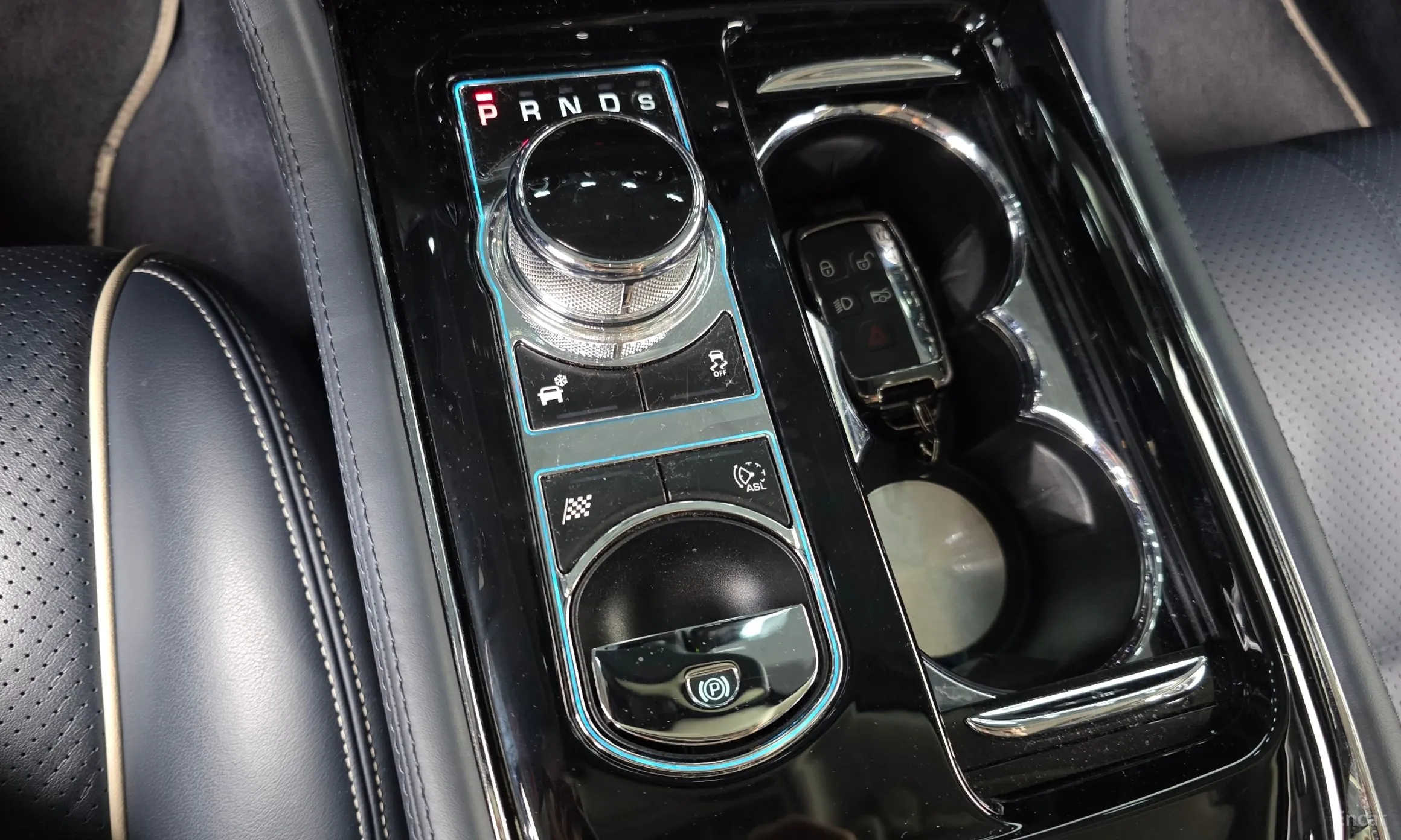 Jaguar All New XJ превью 9