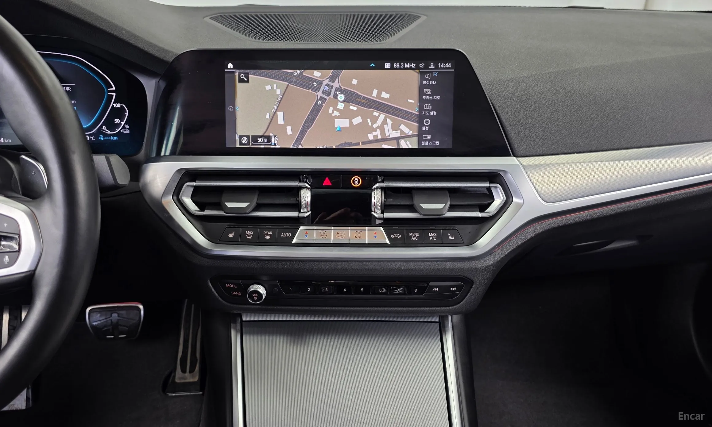 BMW 3 Series (G20) превью 14