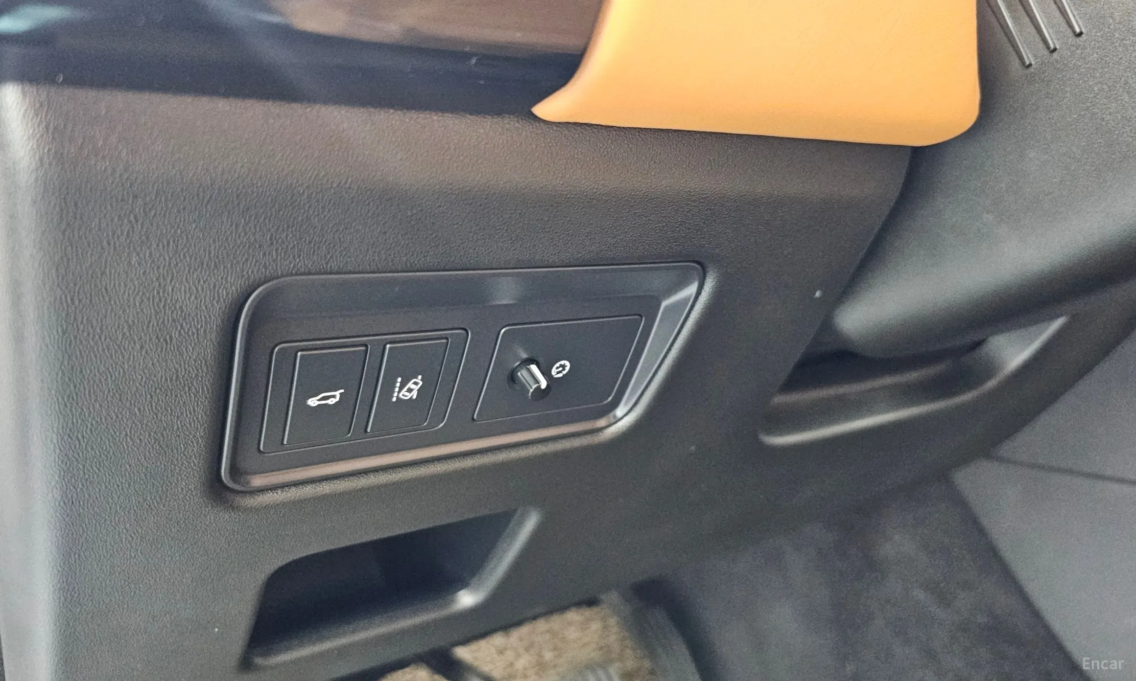 Land Rover Discovery 5 превью 15