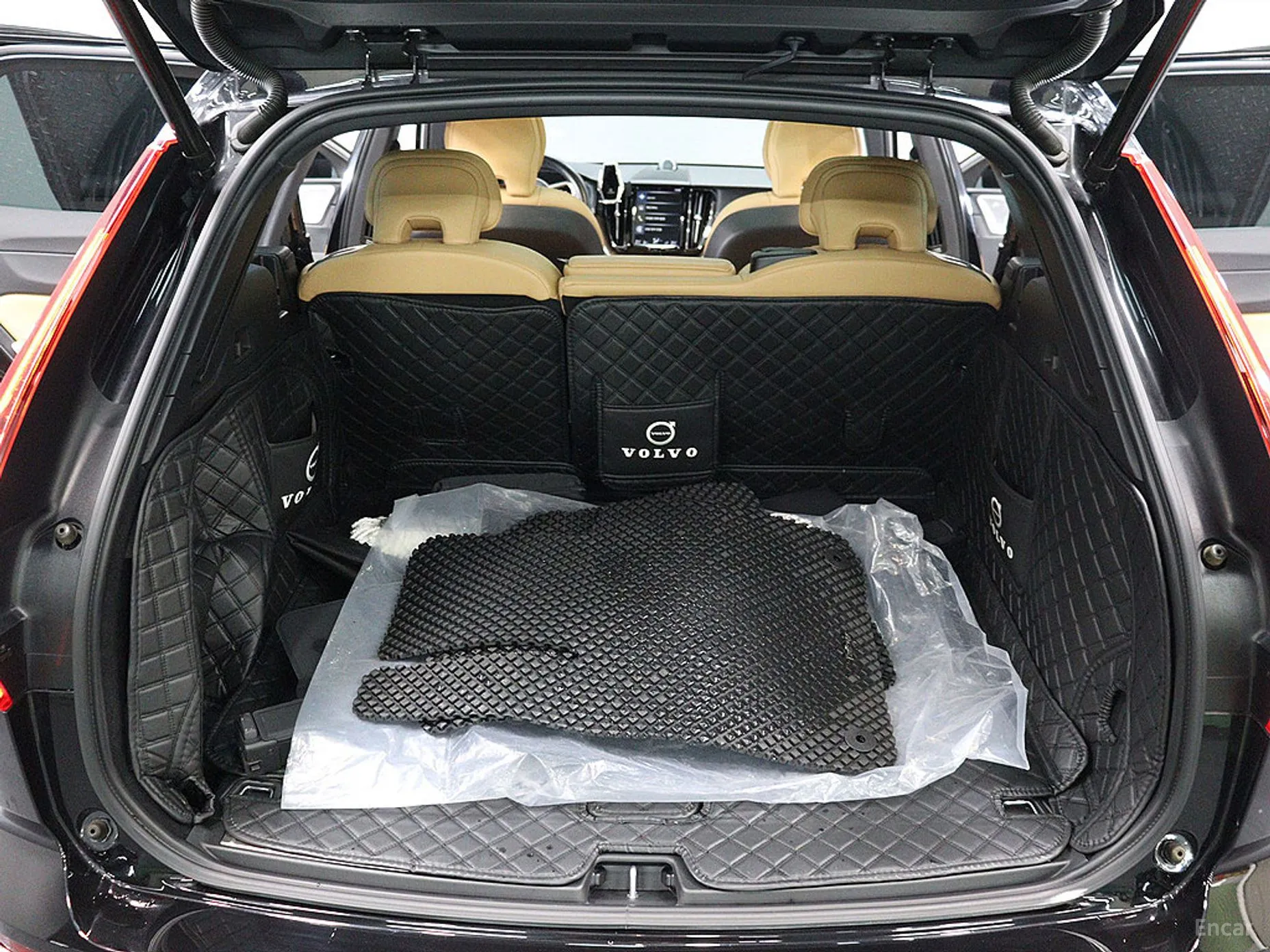Volvo XC60 Gen 2 превью 5