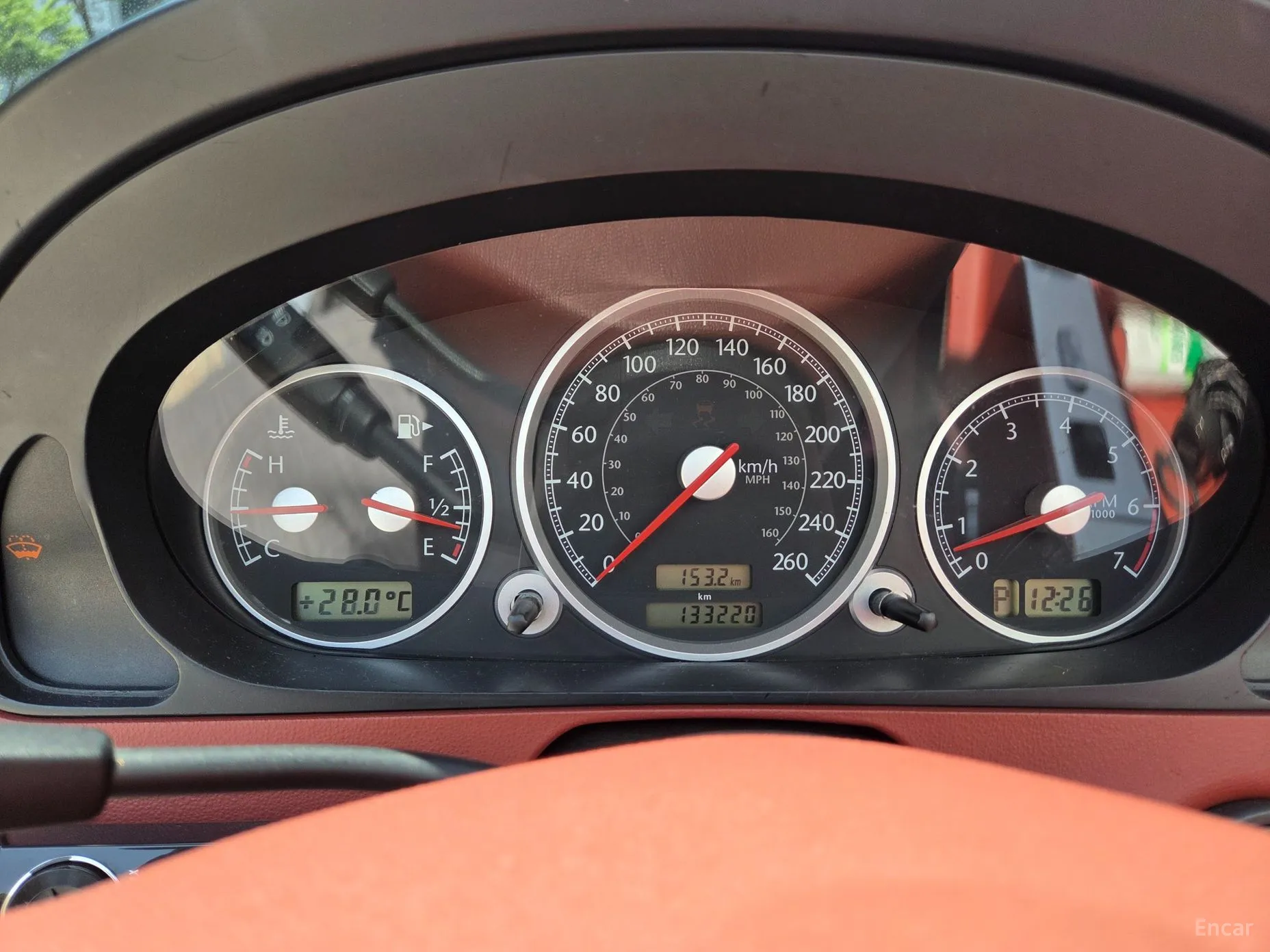 Chrysler Crossfire превью 11