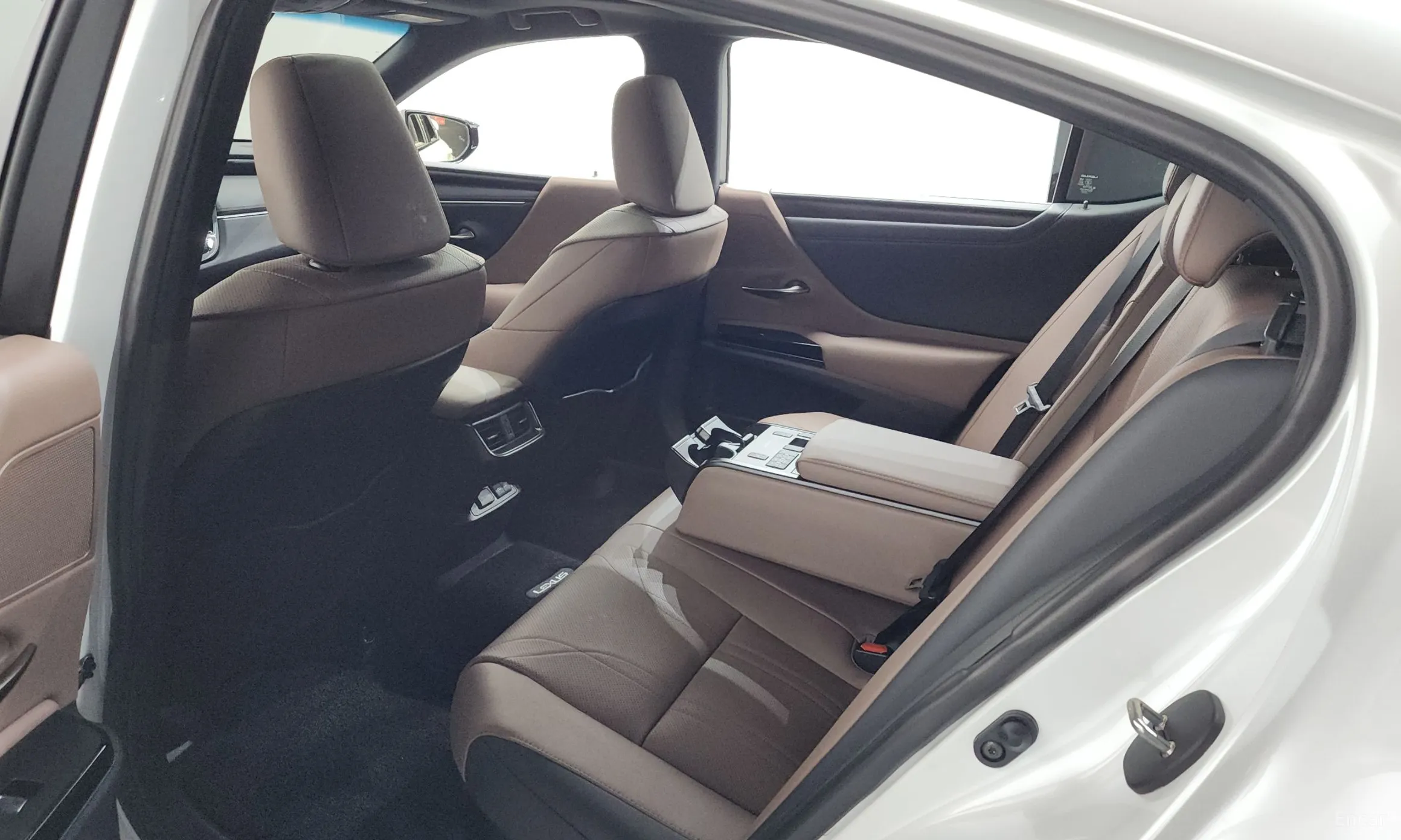 Lexus ES300h 7th Generation превью 20