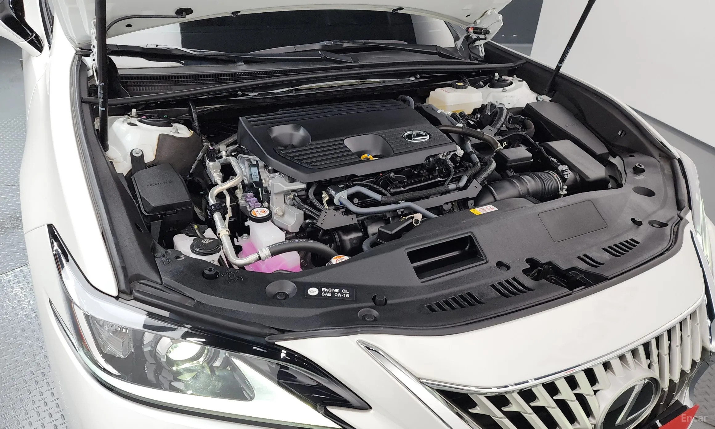 Lexus ES300h 7th Generation превью 6
