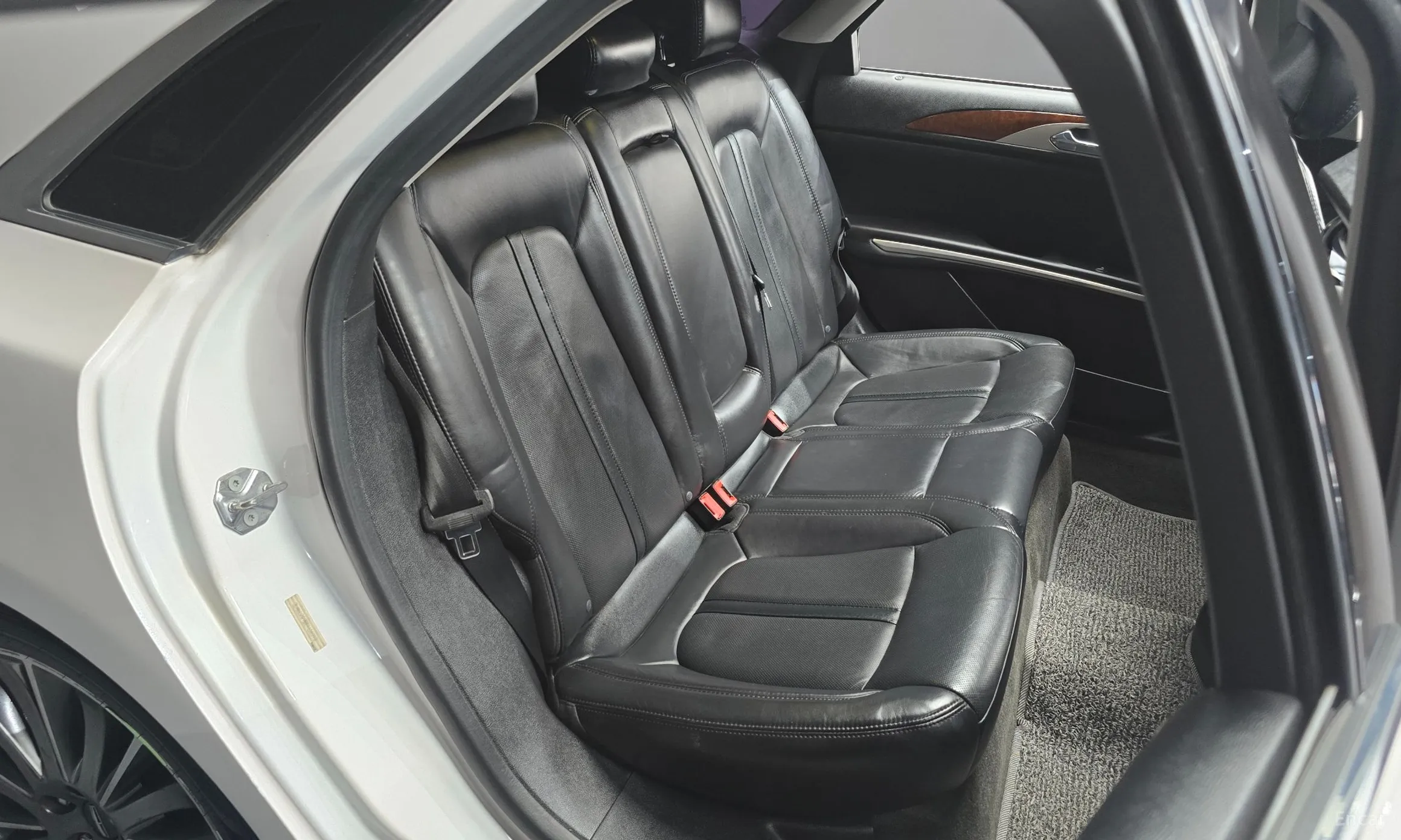 Lincoln New MKZ превью 12
