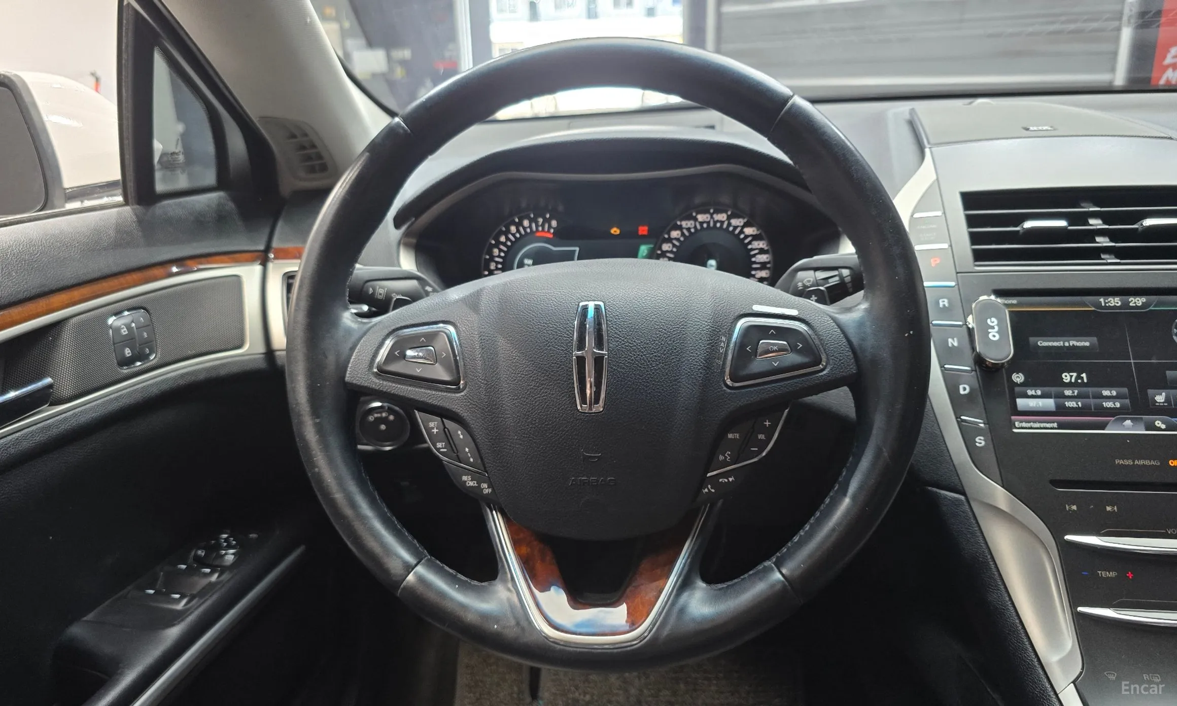 Lincoln New MKZ превью 13