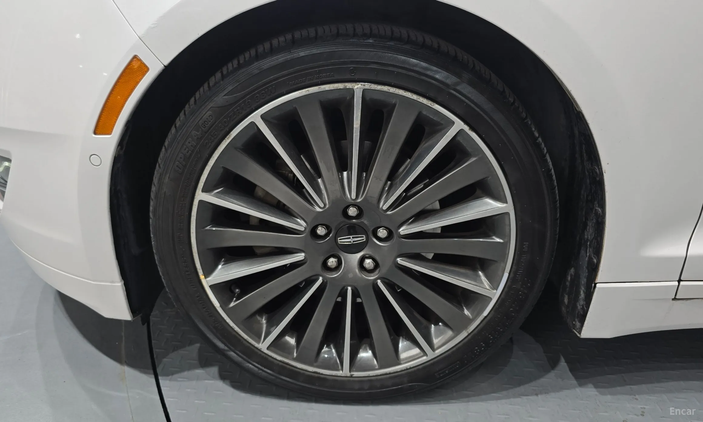 Lincoln New MKZ превью 5