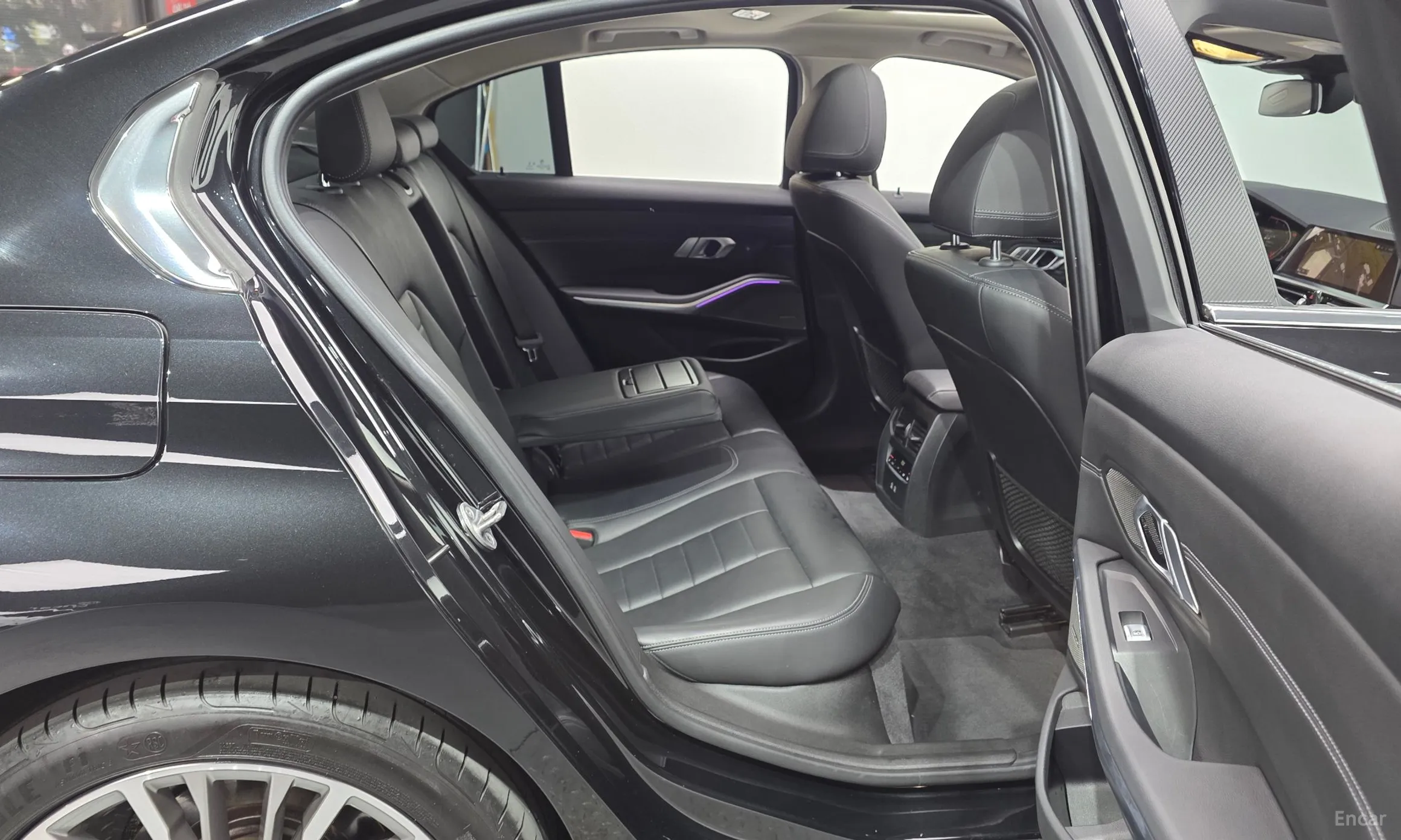 BMW 3 Series (G20) превью 11