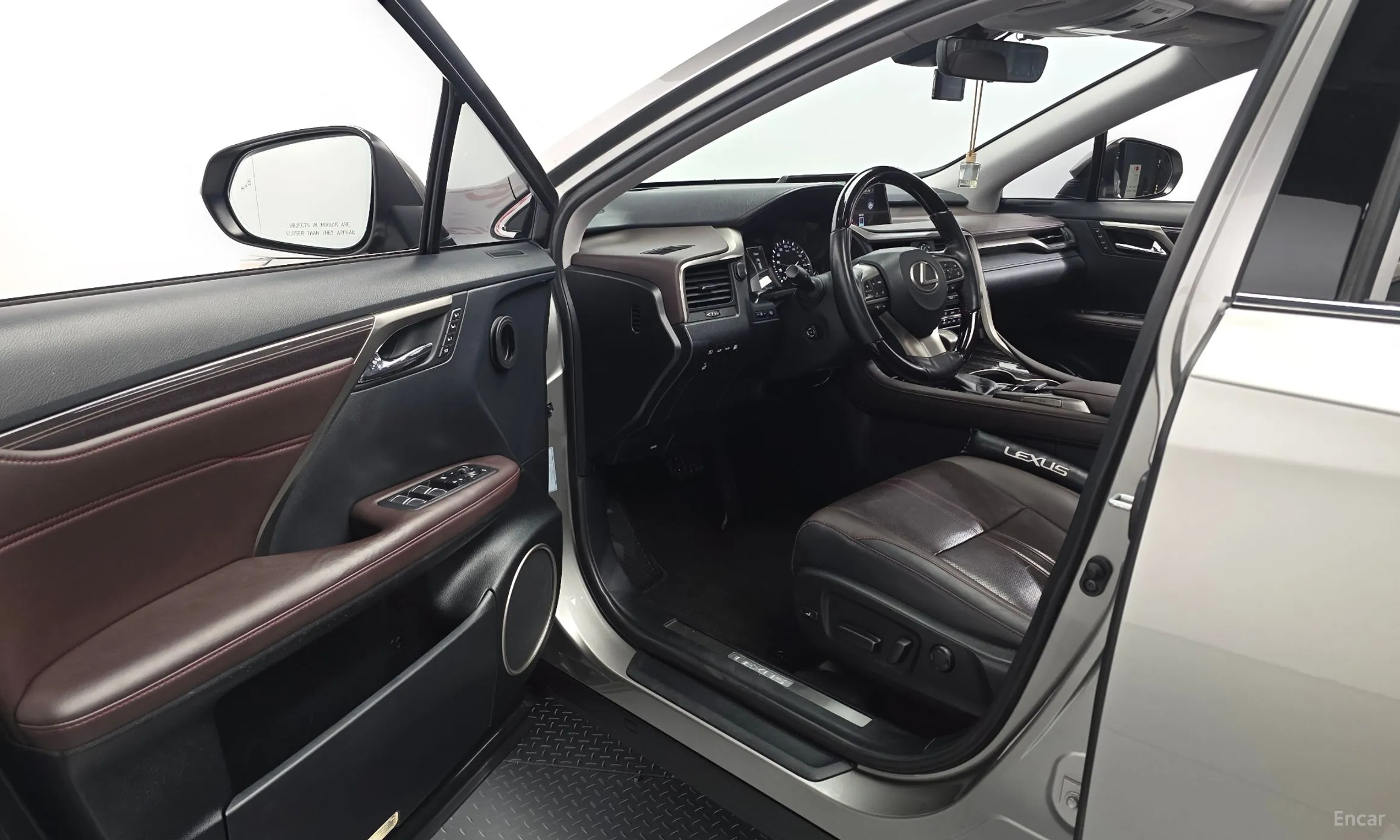 Lexus RX450h Gen 4 превью 10