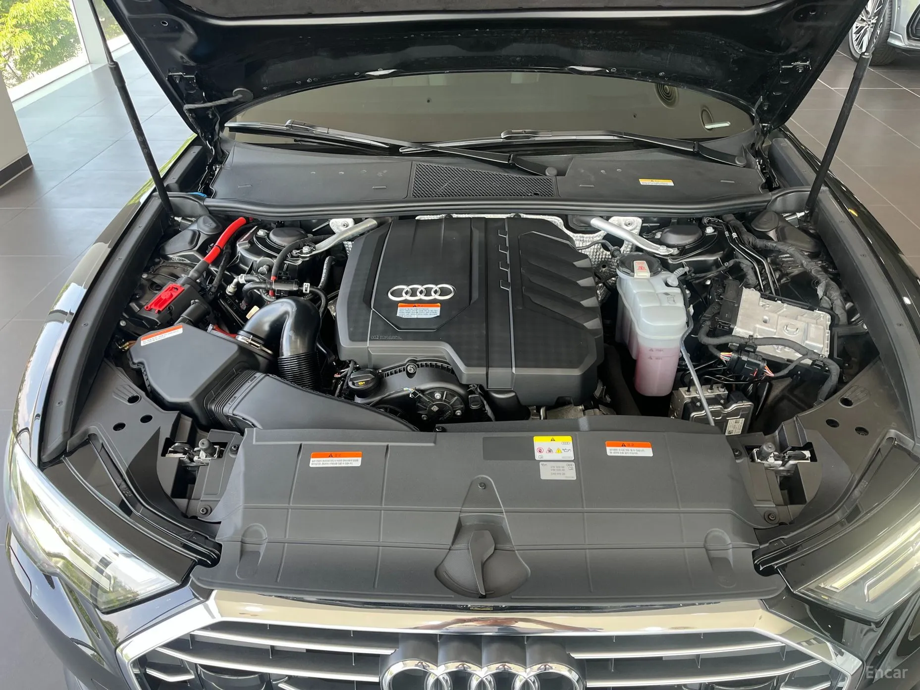 Audi A6 (C8) превью 6