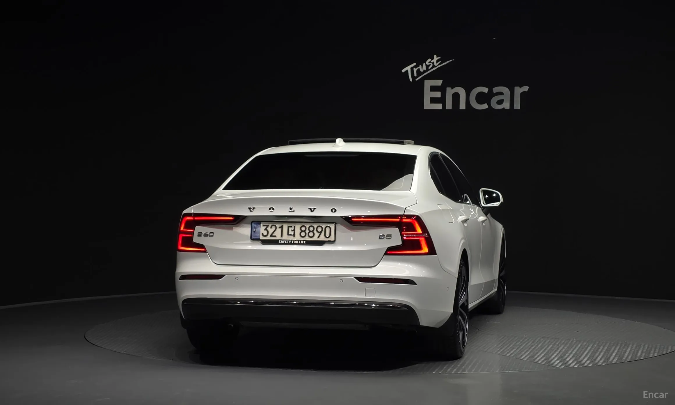 Volvo S60 3rd Generation превью 4