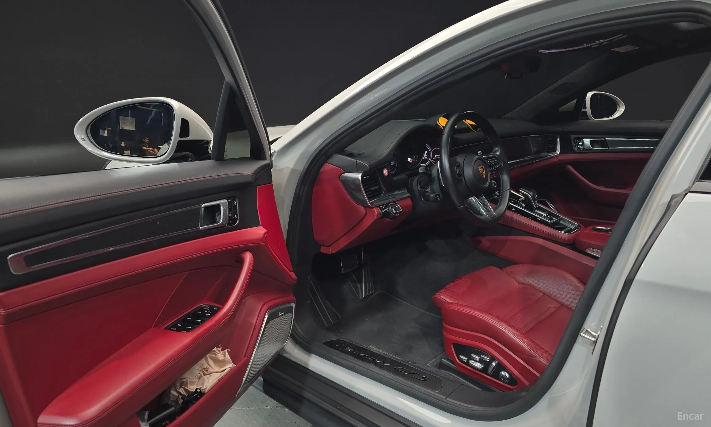 Porsche Panamera (971) превью 10