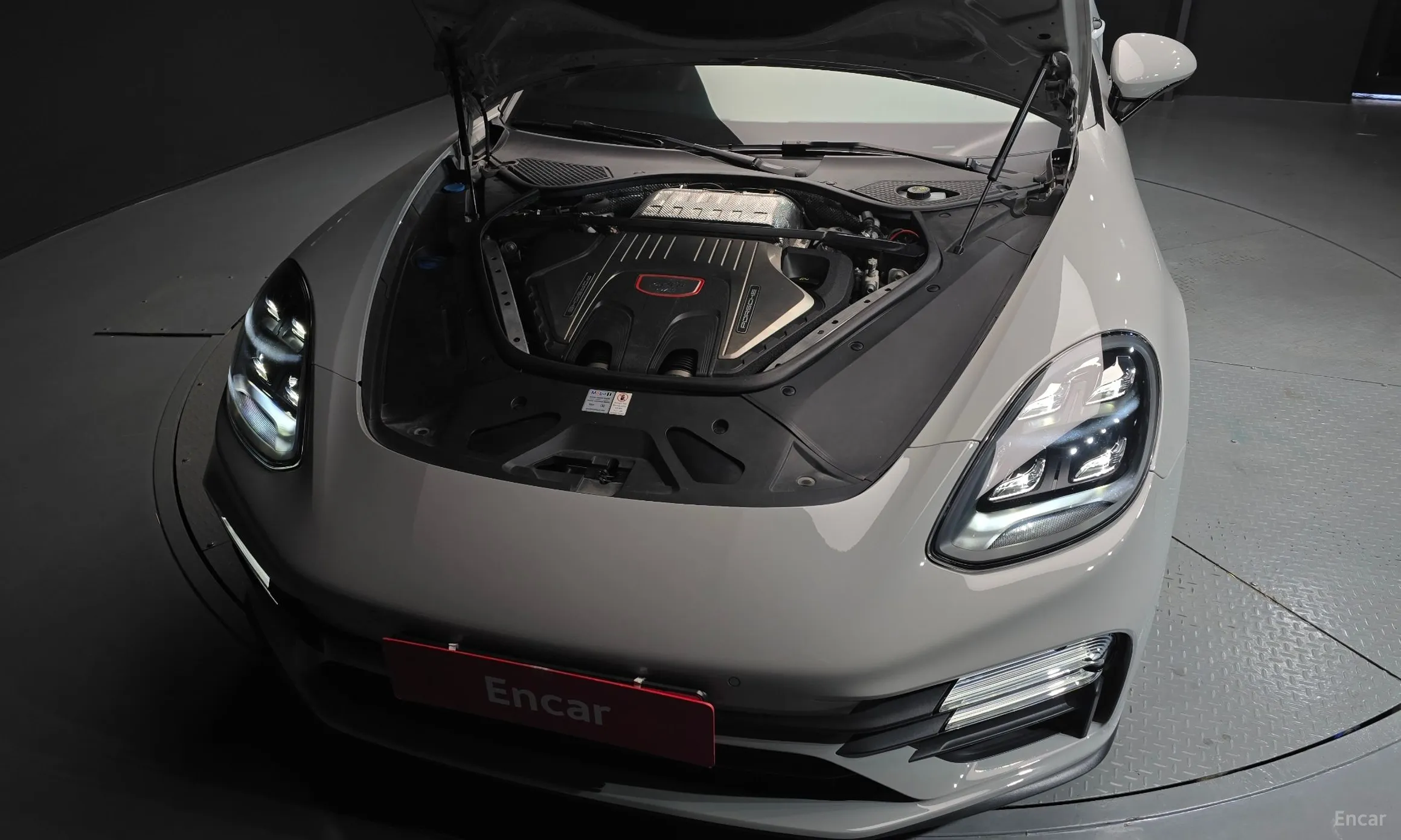 Porsche Panamera (971) превью 6