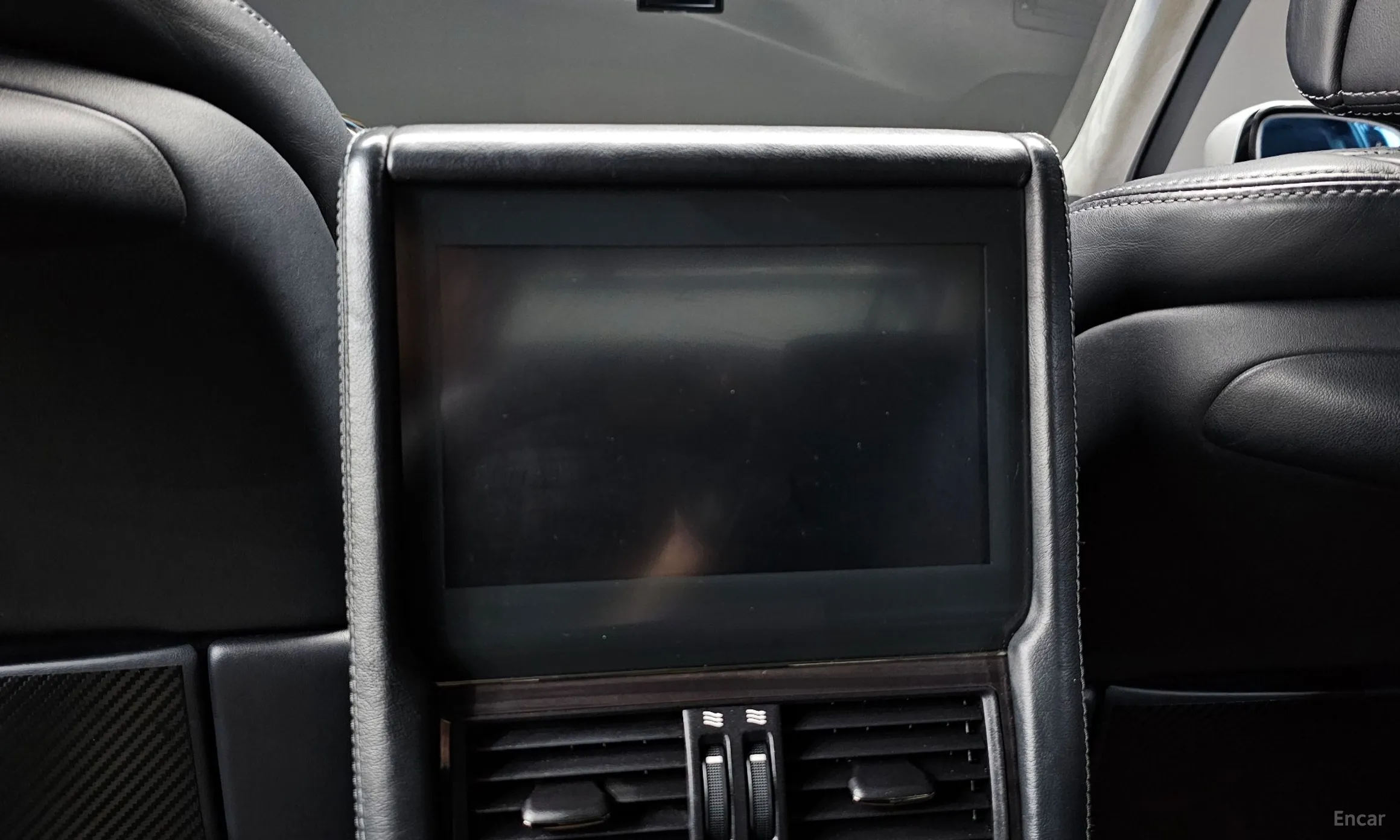 Lexus LS600hL превью 15
