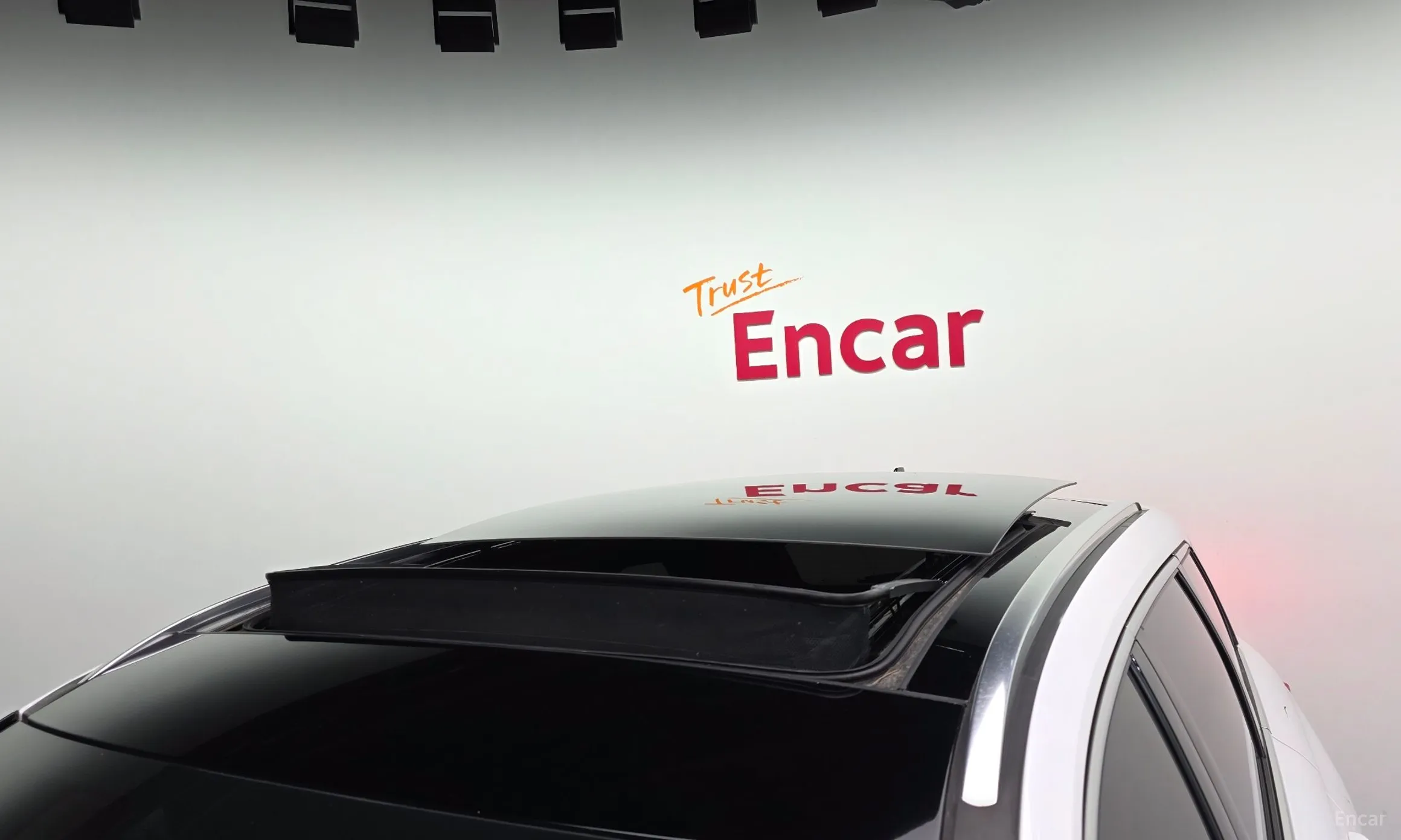 Lincoln Corsair превью 20