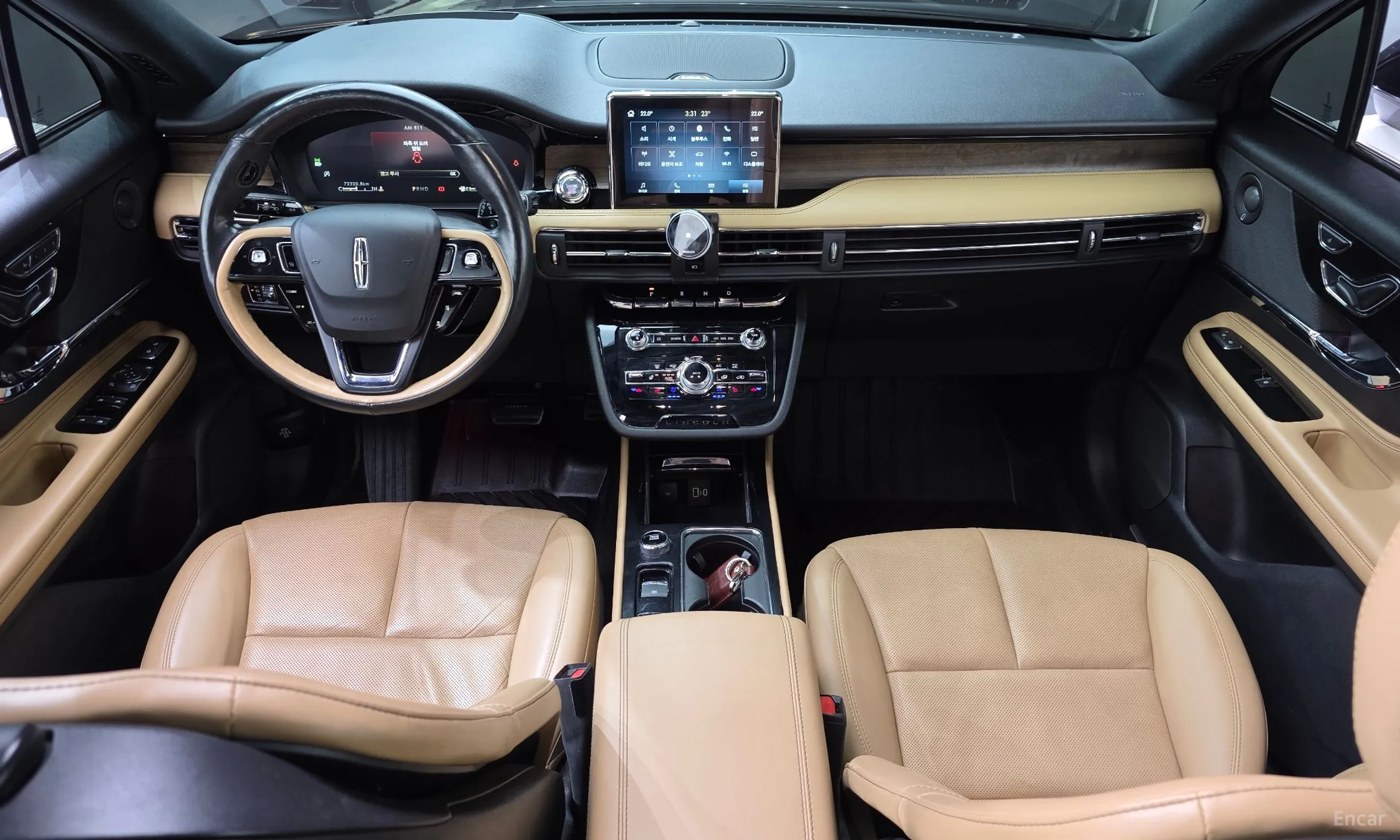 Lincoln Corsair превью 7
