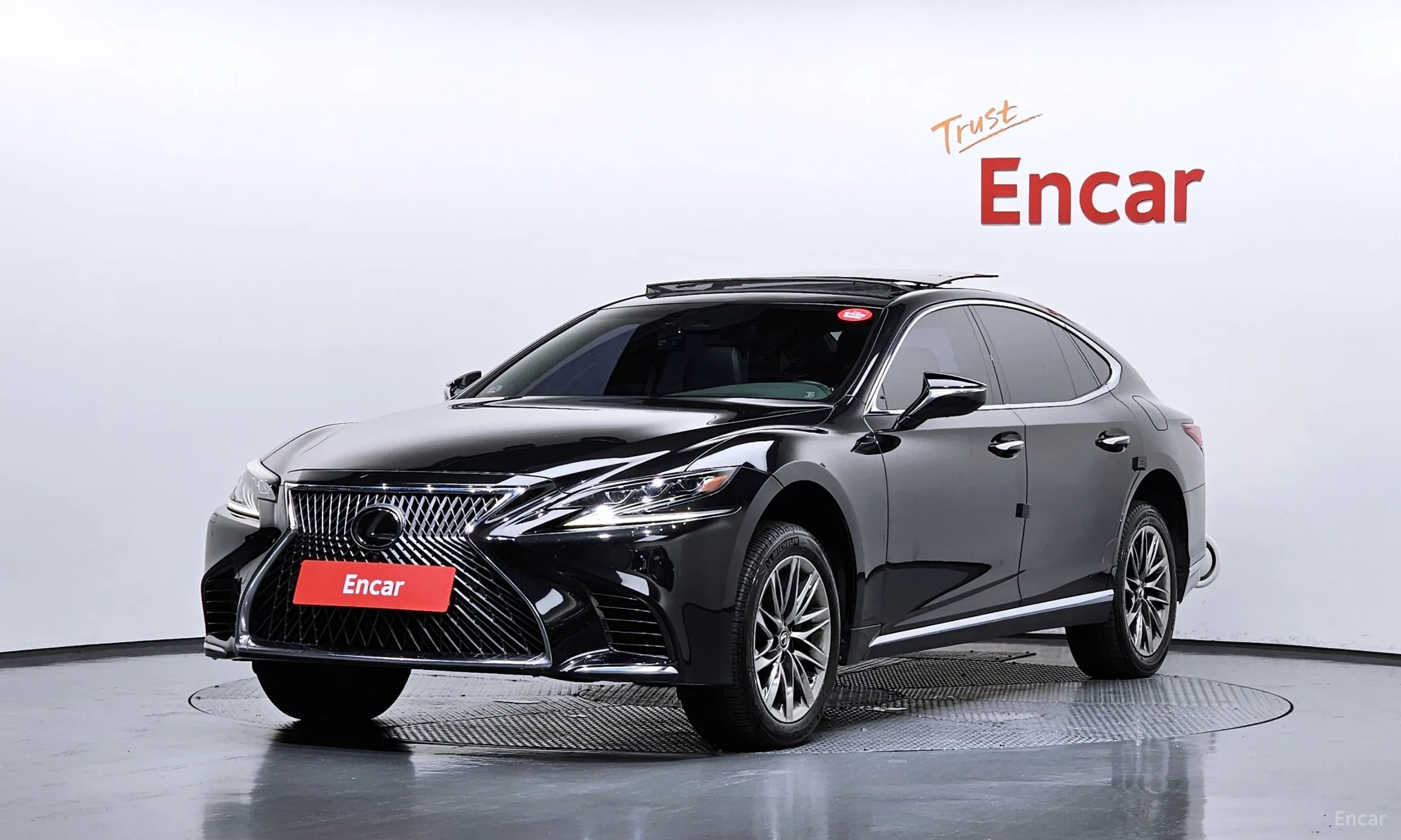 Lexus LS500 5th Generation