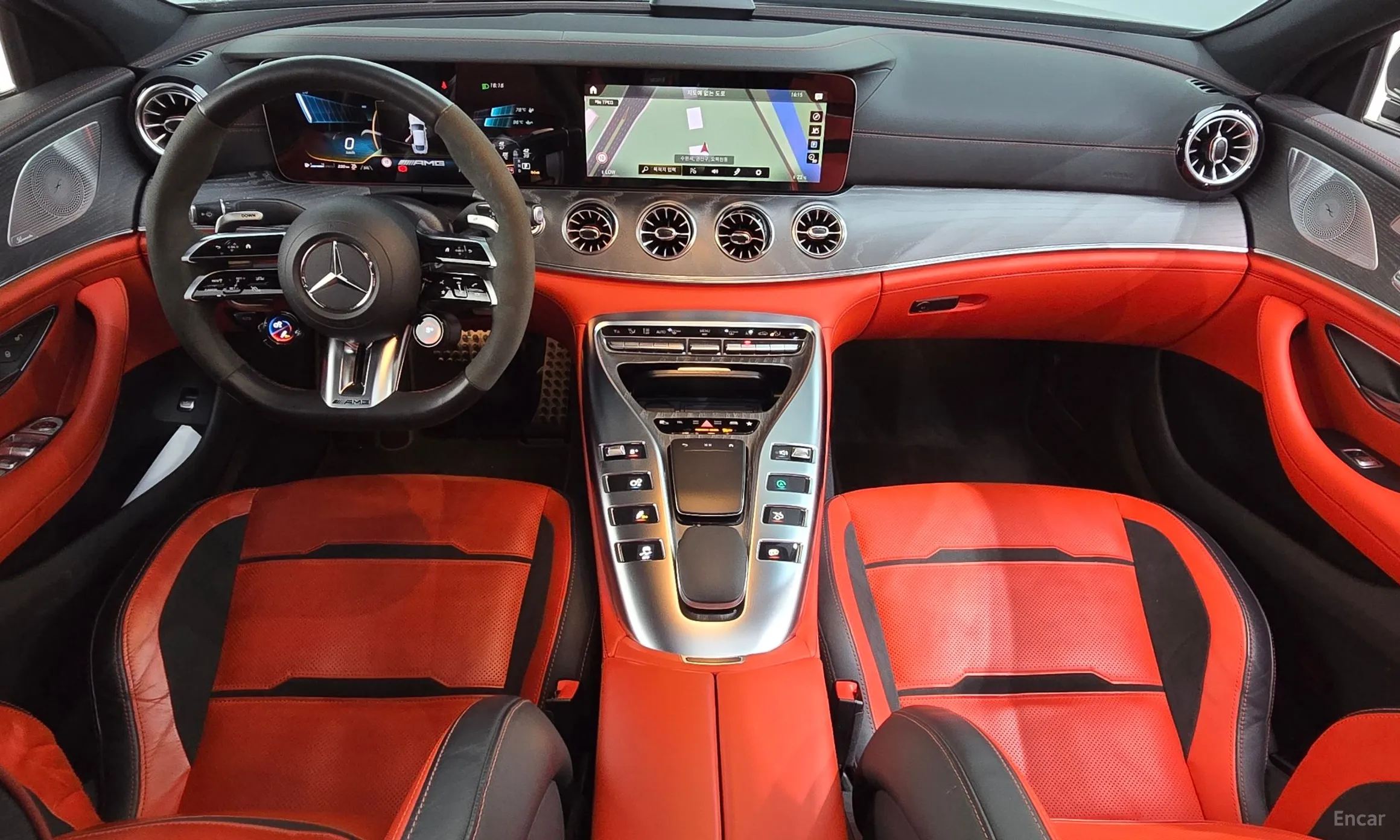 Mercedes Benz AMG GT превью 7