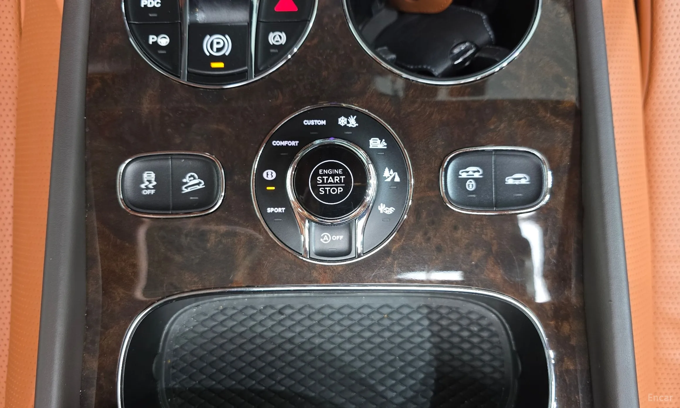 Bentley Bentayga превью 16