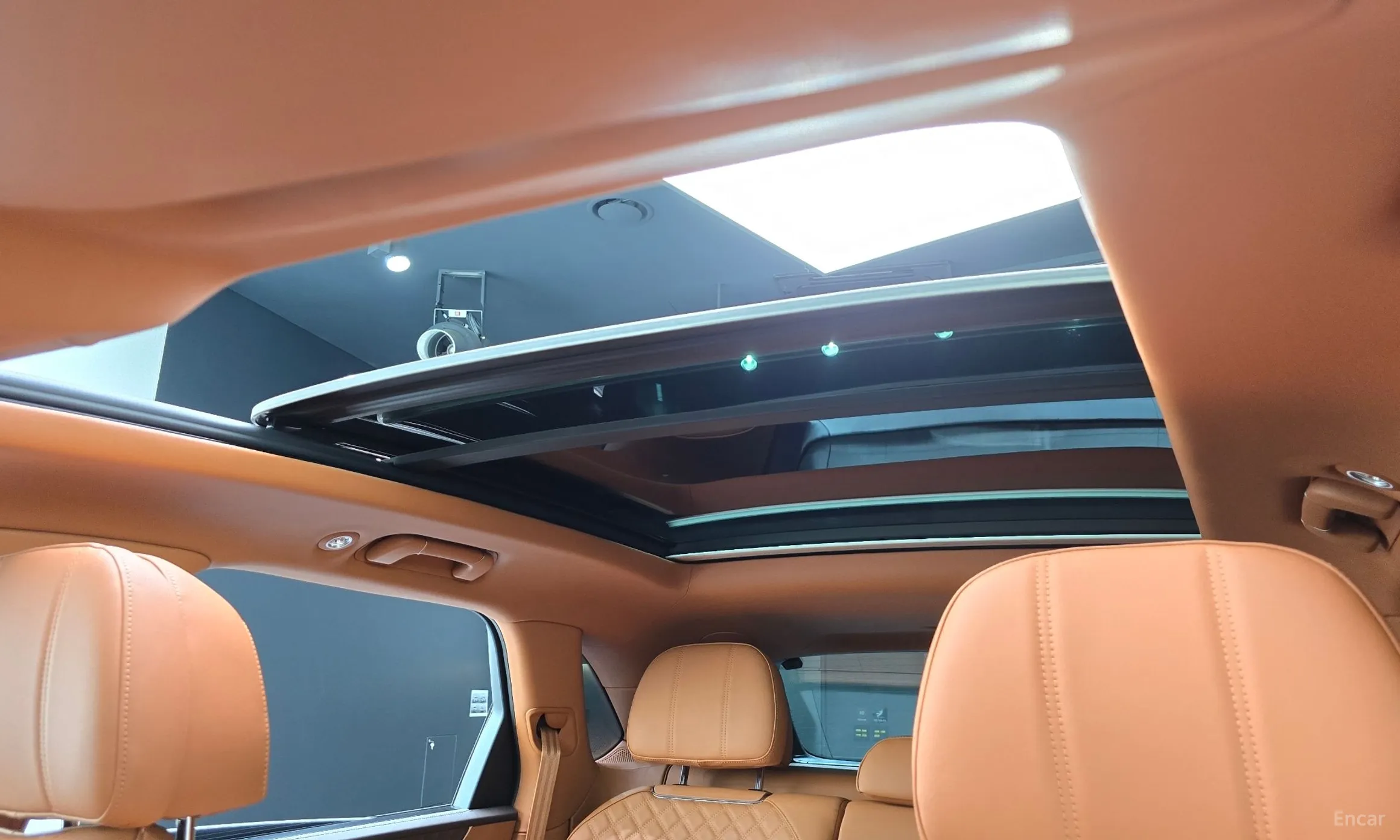 Bentley Bentayga превью 20