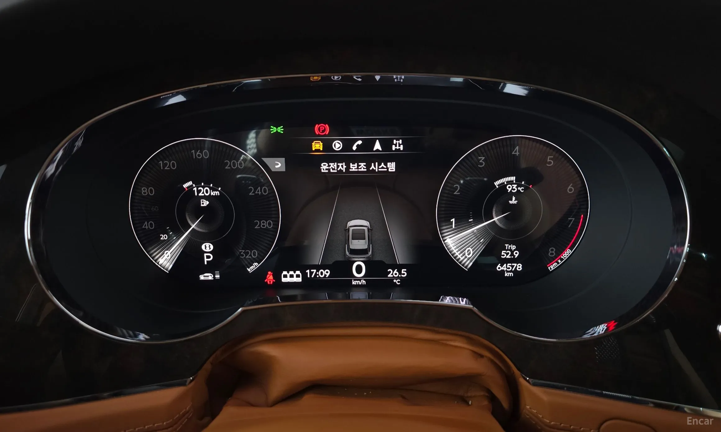 Bentley Bentayga превью 8