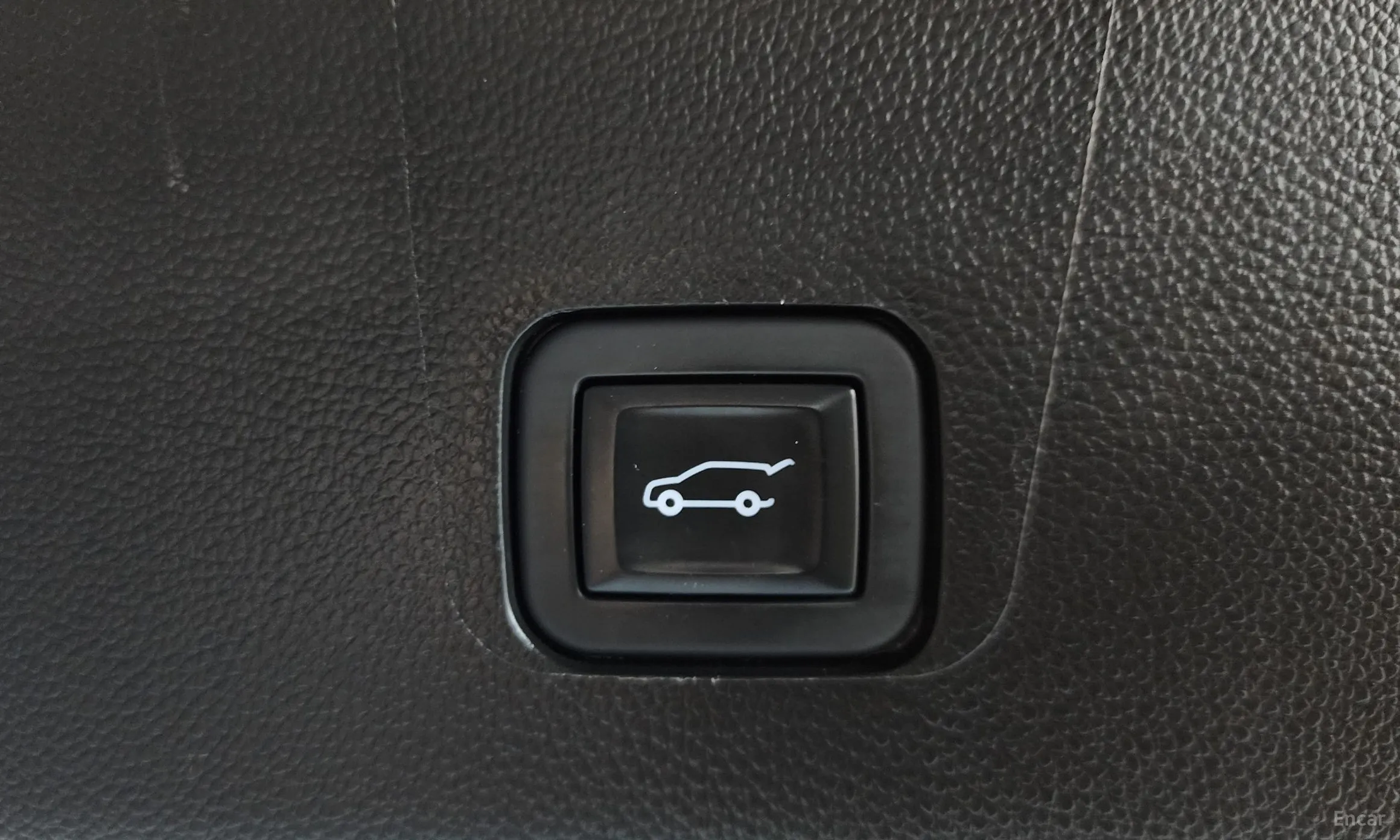 Chevrolet (GM Daewoo) Traverse превью 17