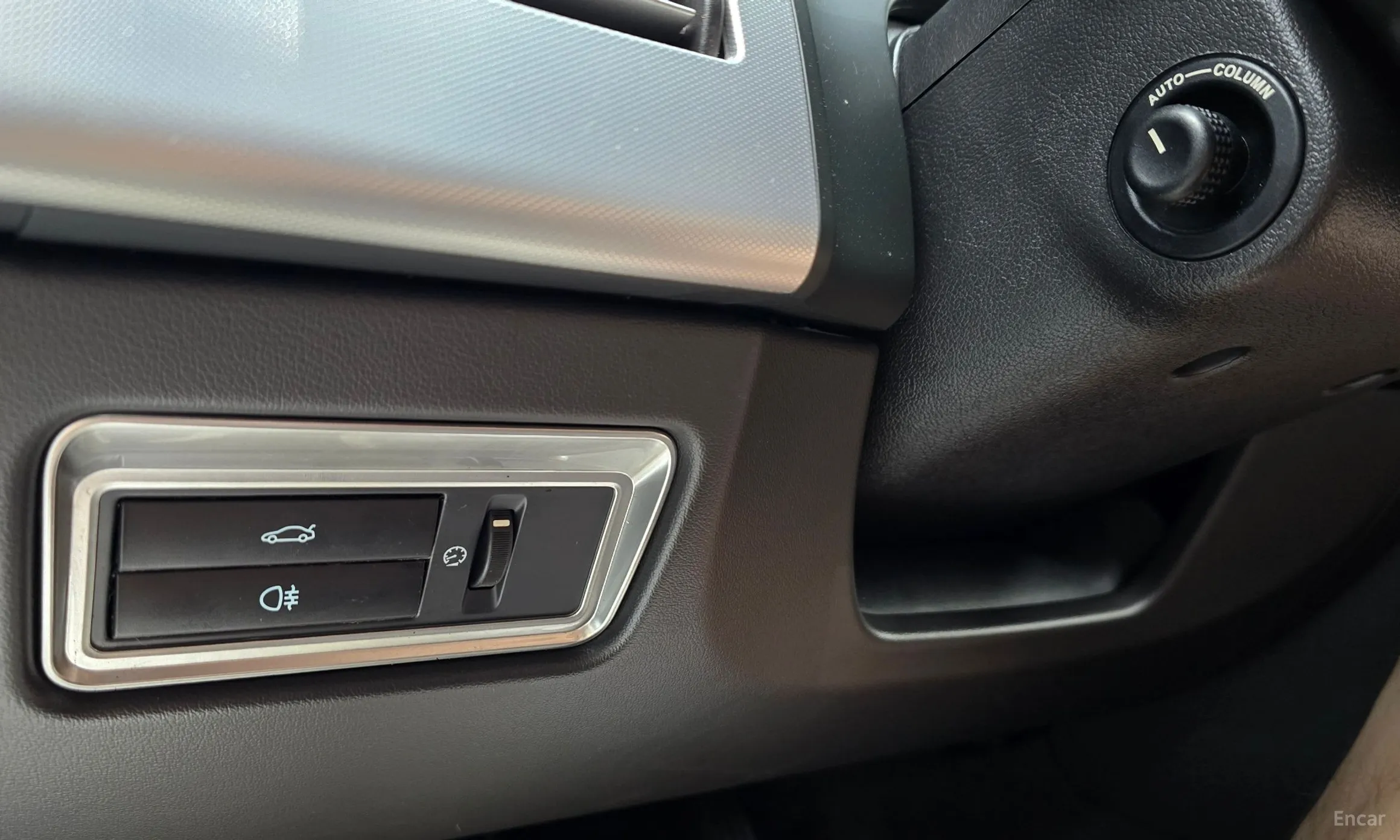 Jaguar New XF превью 14