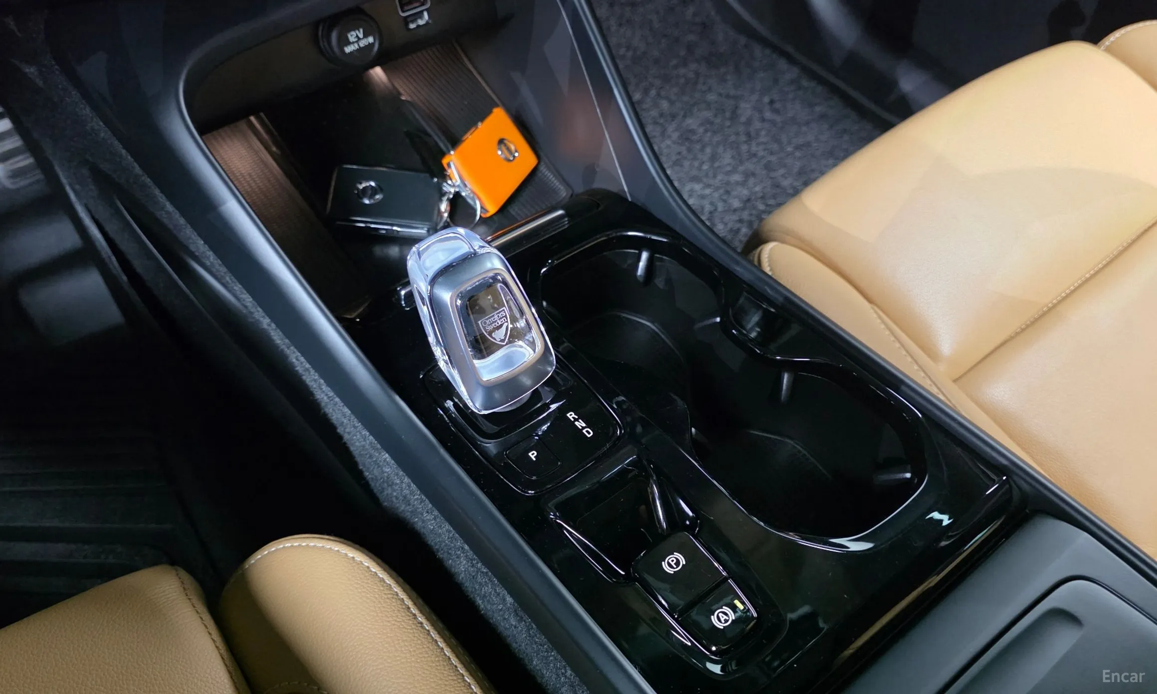 Volvo XC40 превью 9