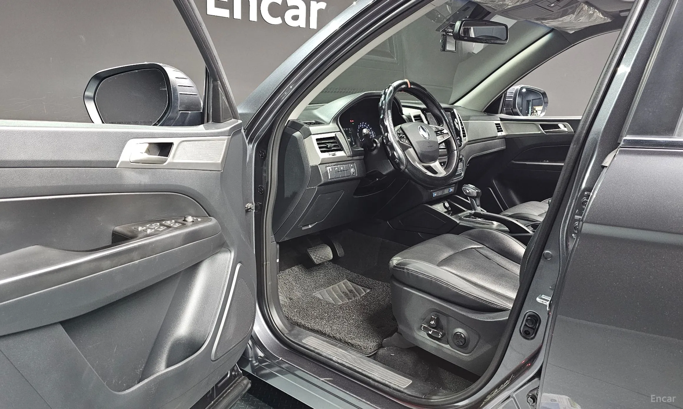 KG Mobility (SsangYong) Rexton Sports превью 10
