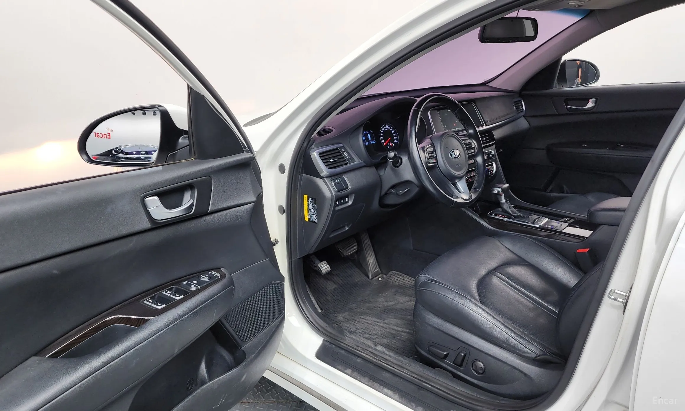 Kia K5 2nd Generation превью 10