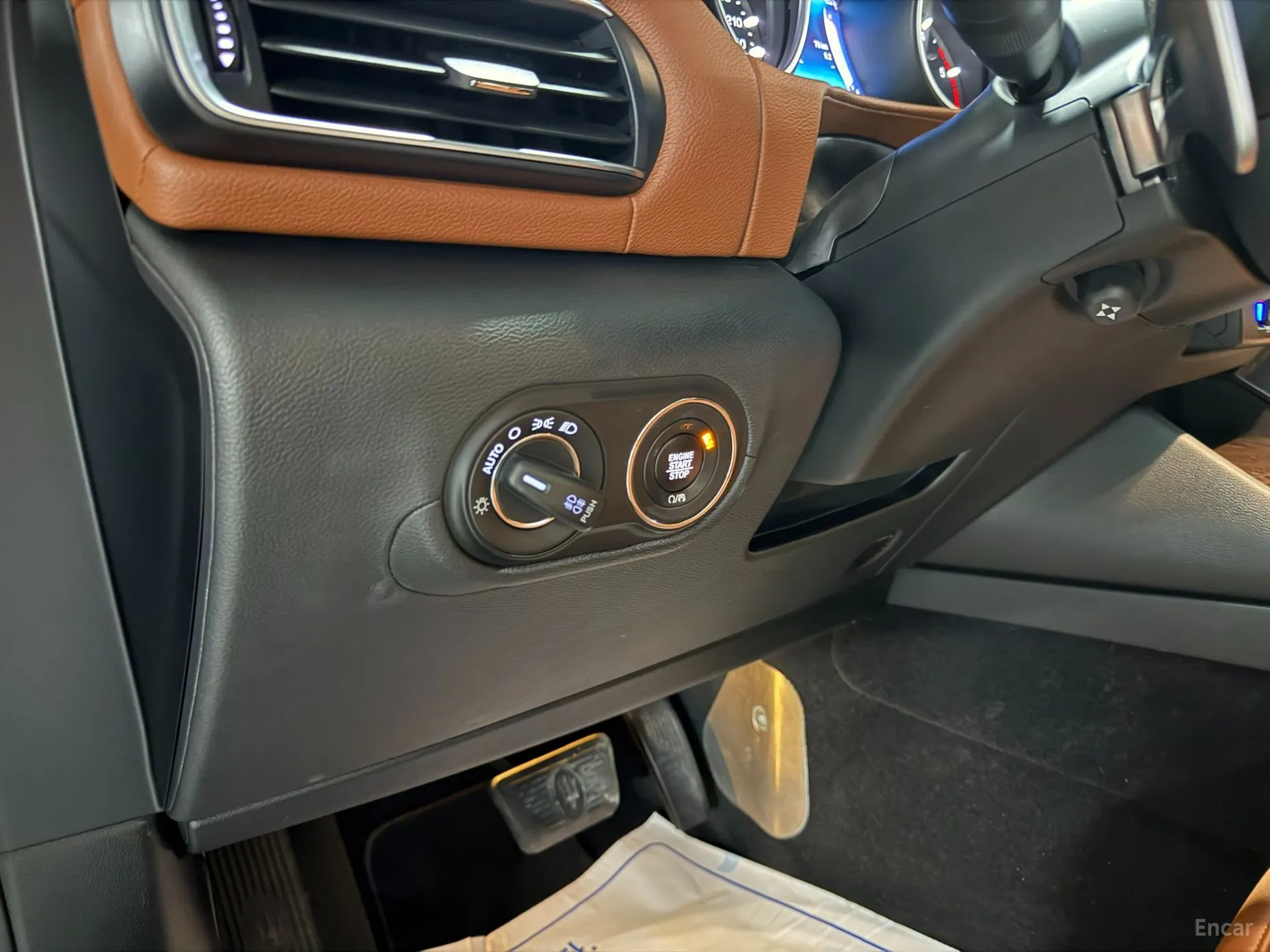 Maserati Levante превью 12