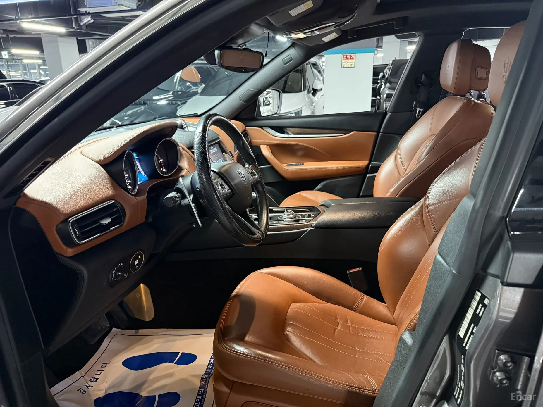 Maserati Levante превью 9
