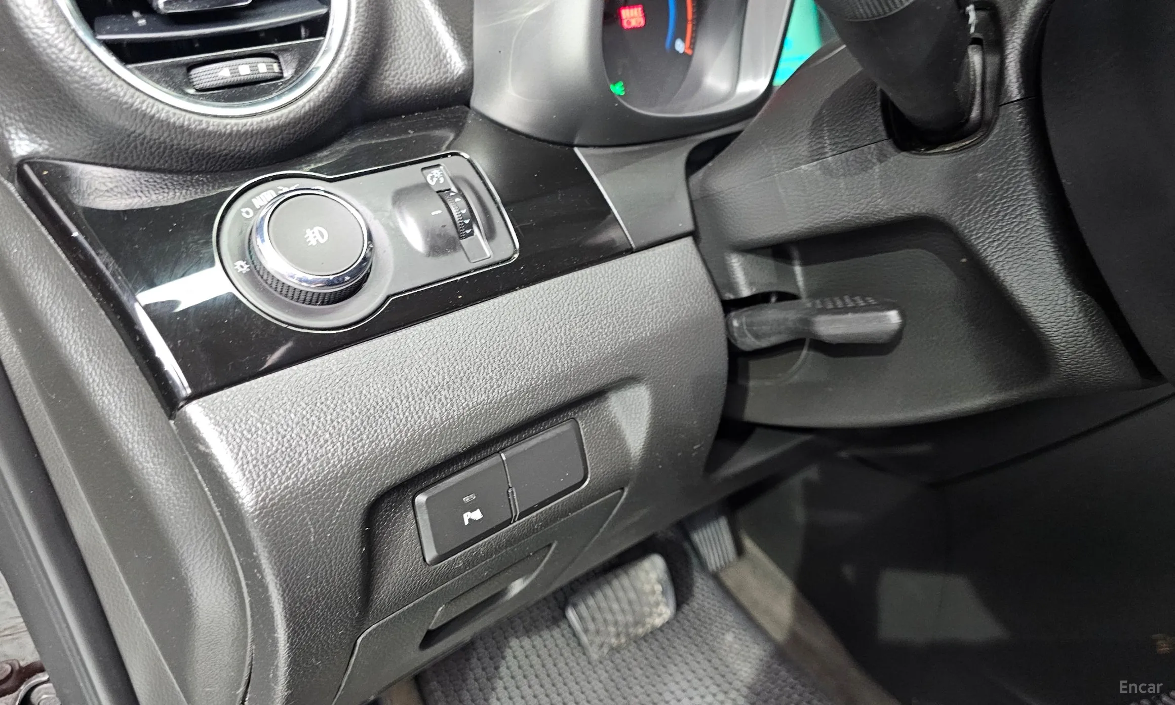 Chevrolet (GM Daewoo) Orlando превью 19