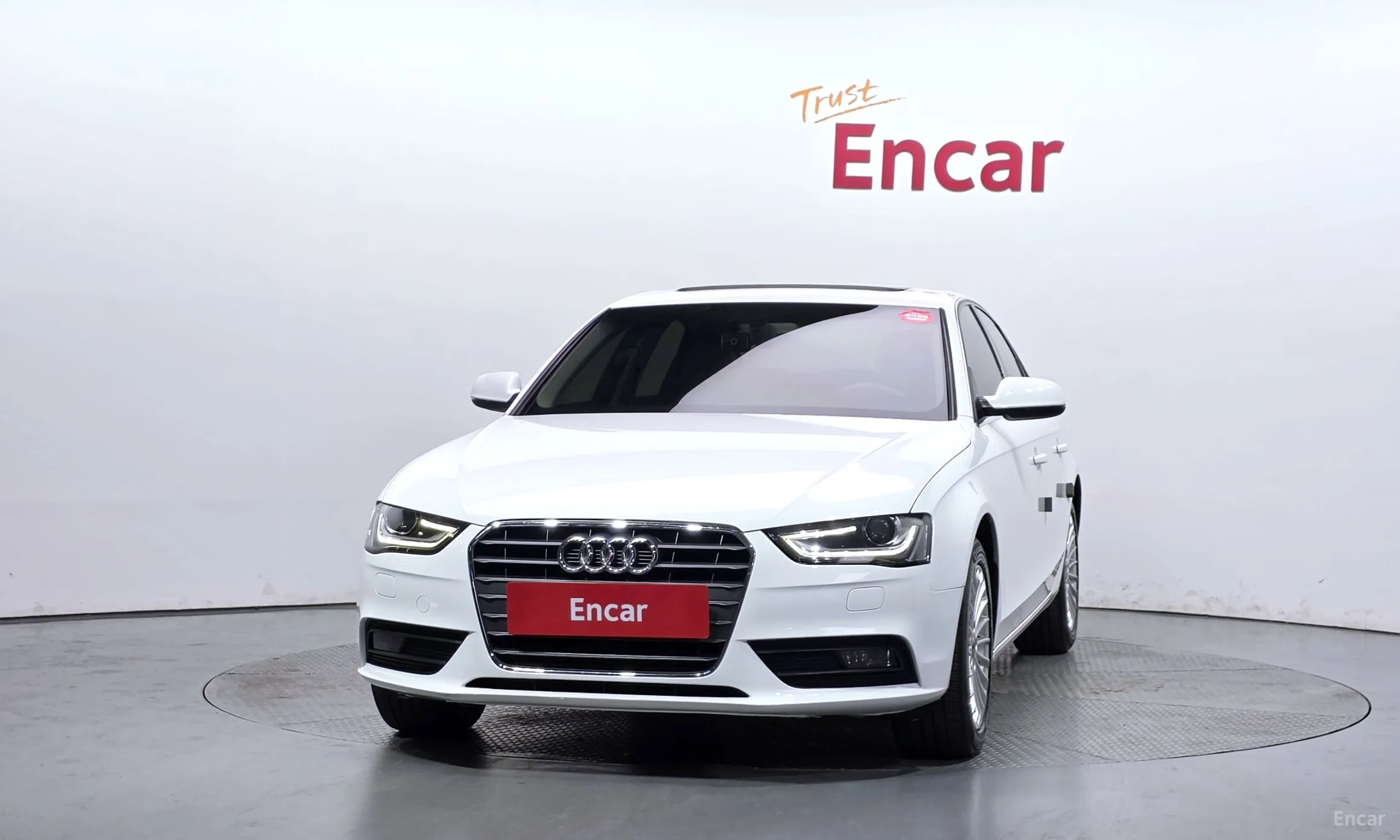 Audi New A4 превью 3