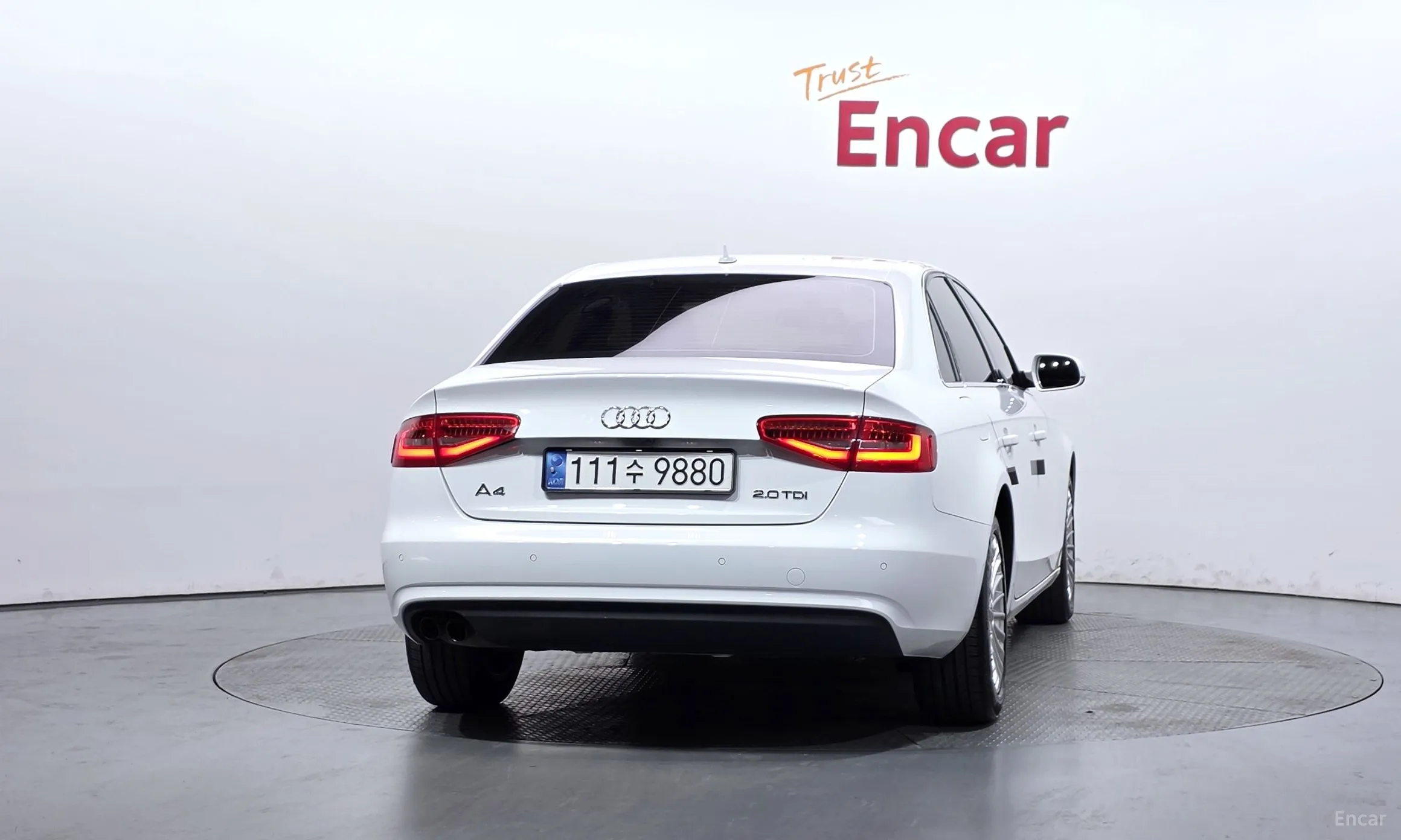 Audi New A4 превью 4