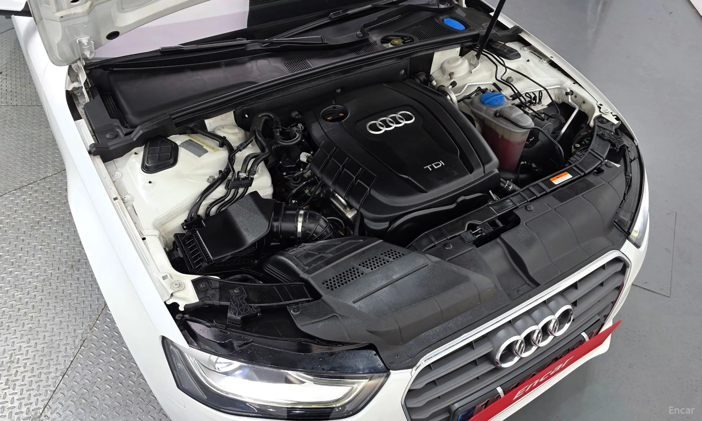 Audi New A4 превью 6