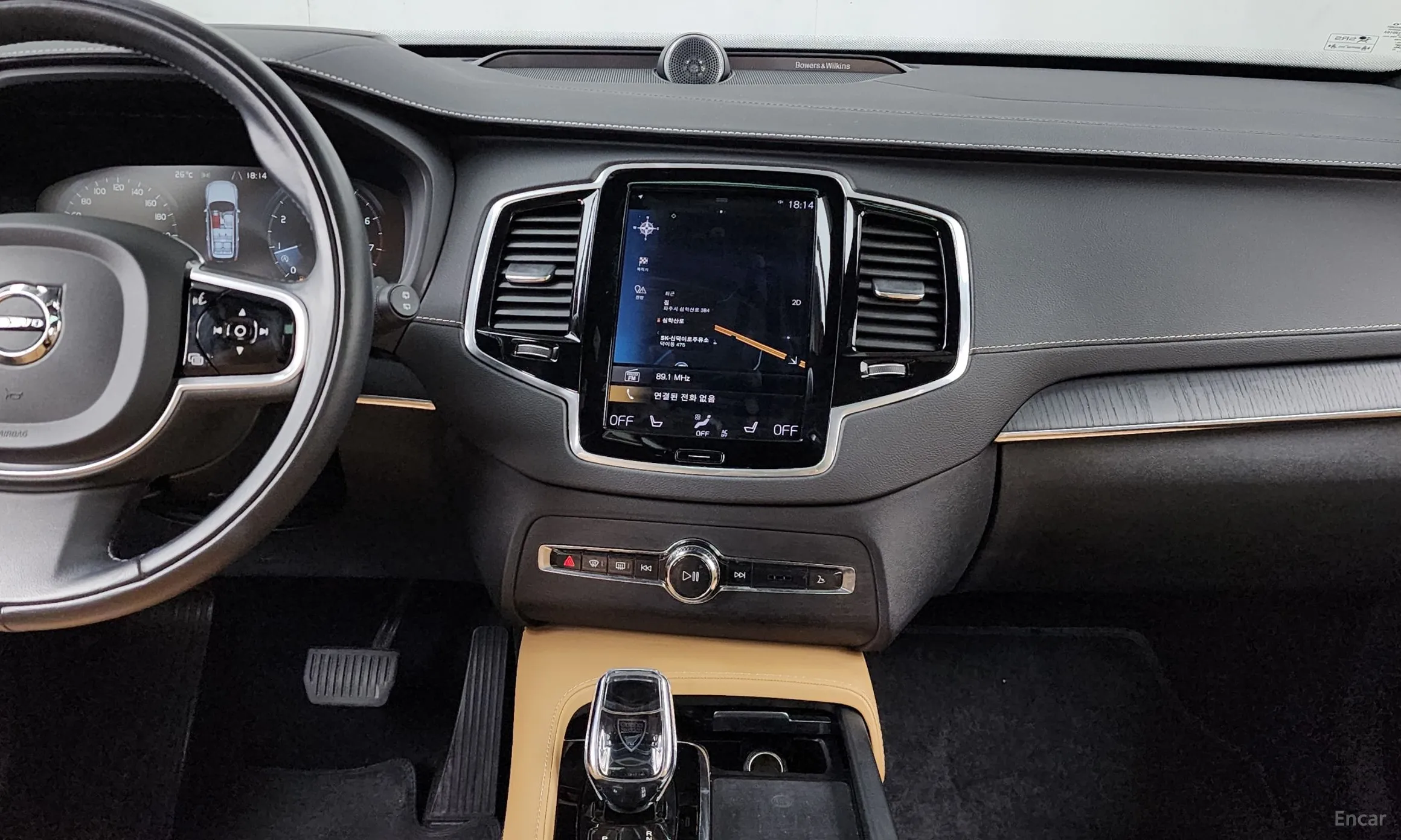 Volvo XC90 Gen 2 превью 14