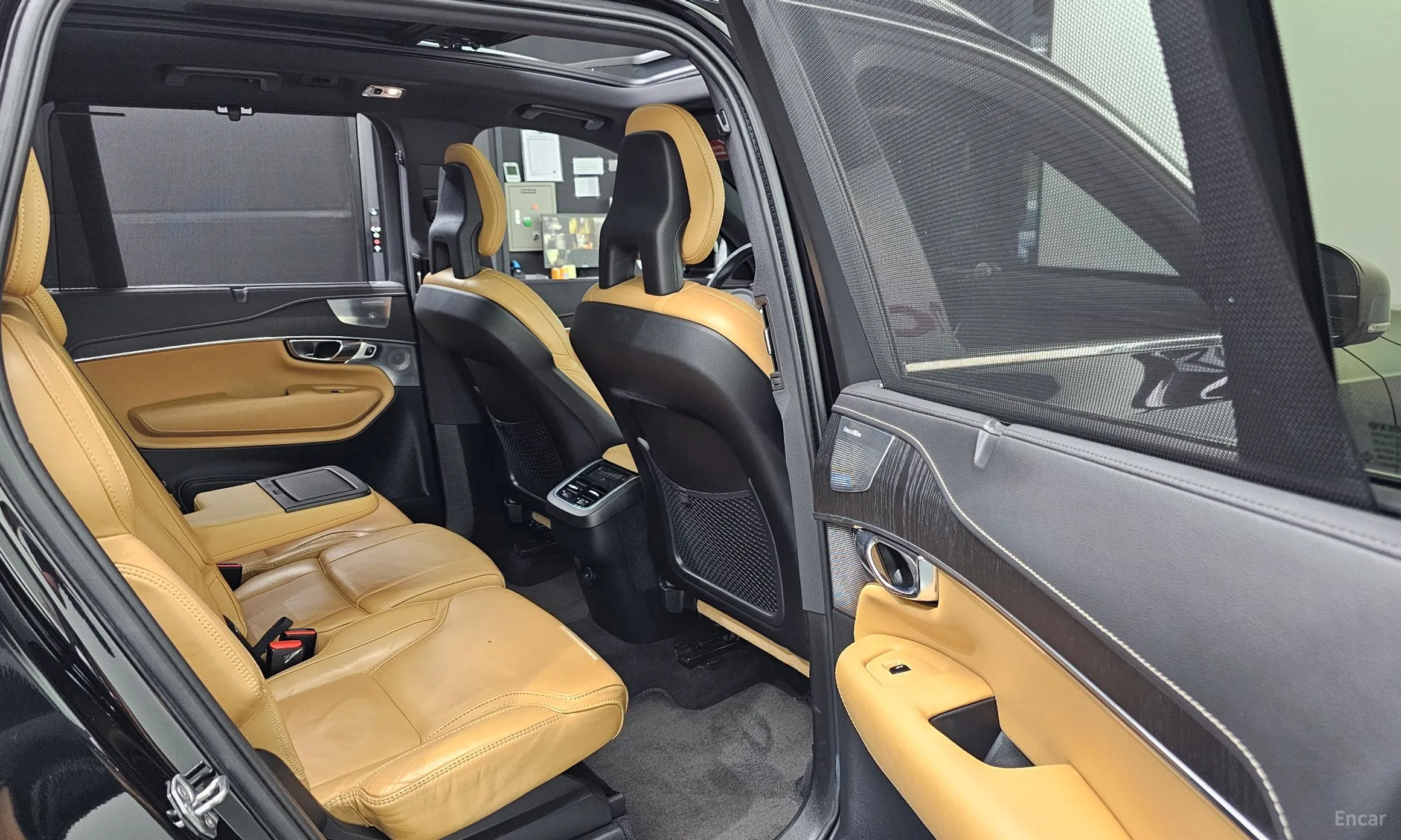 Volvo XC90 Gen 2 превью 11