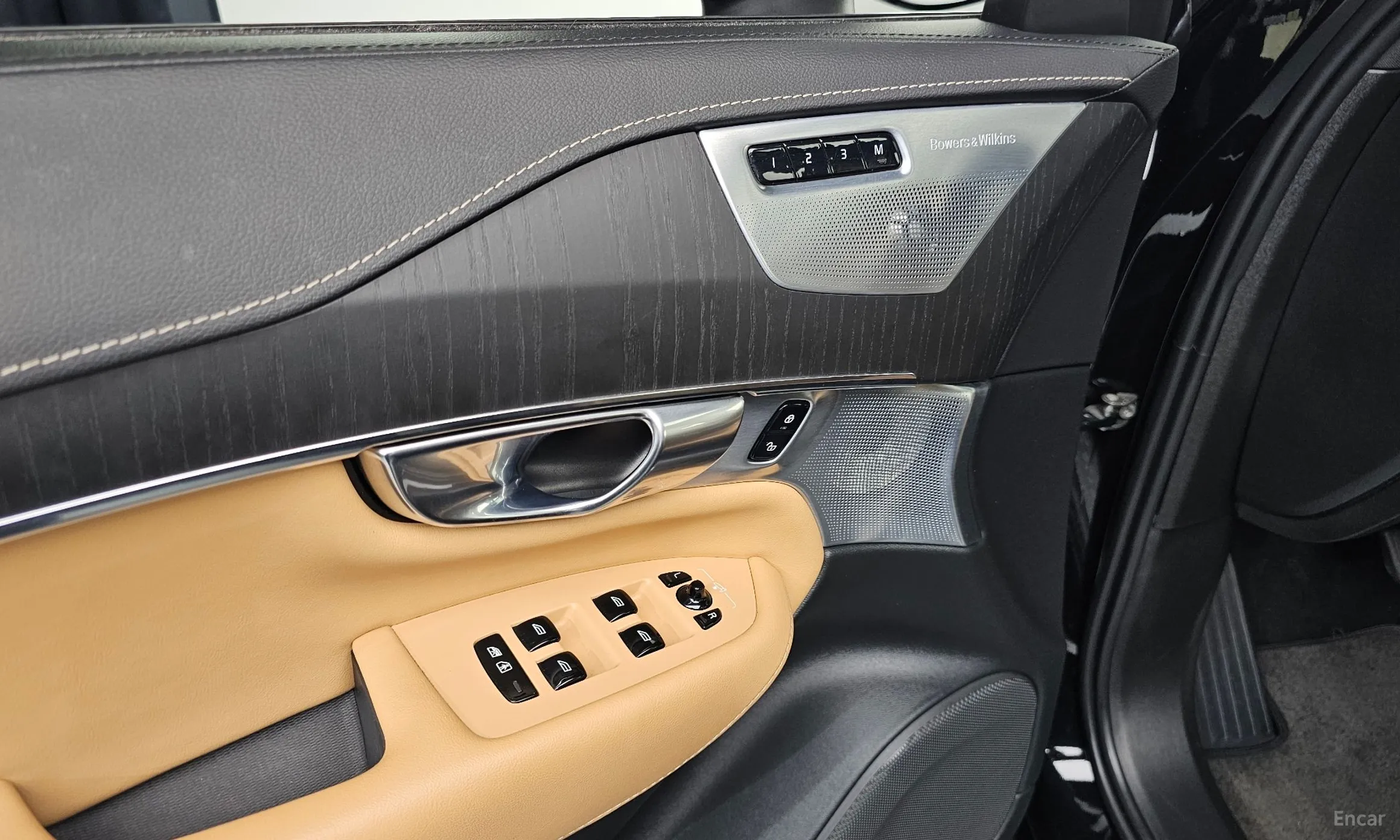 Volvo XC90 Gen 2 превью 13