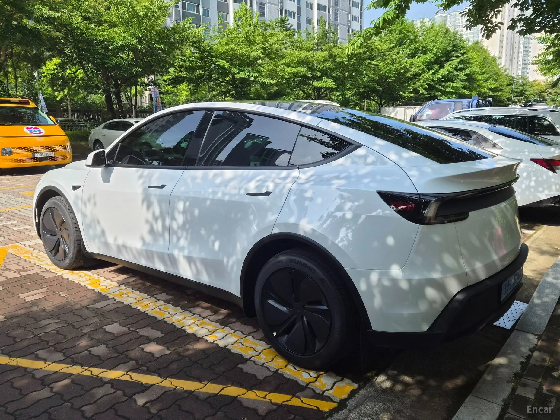 Tesla Model Y превью 5