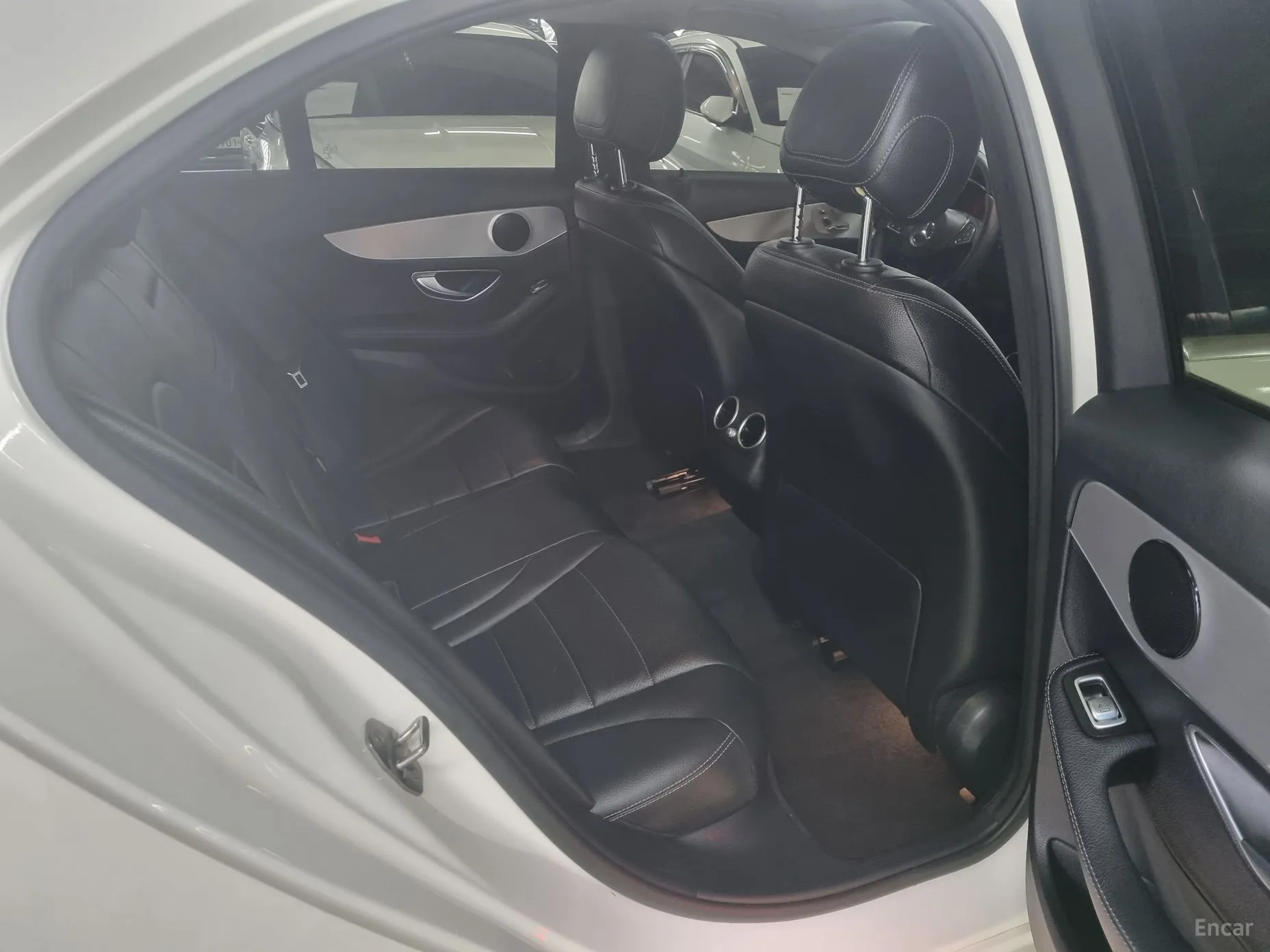 Mercedes Benz C-Class W205 превью 12