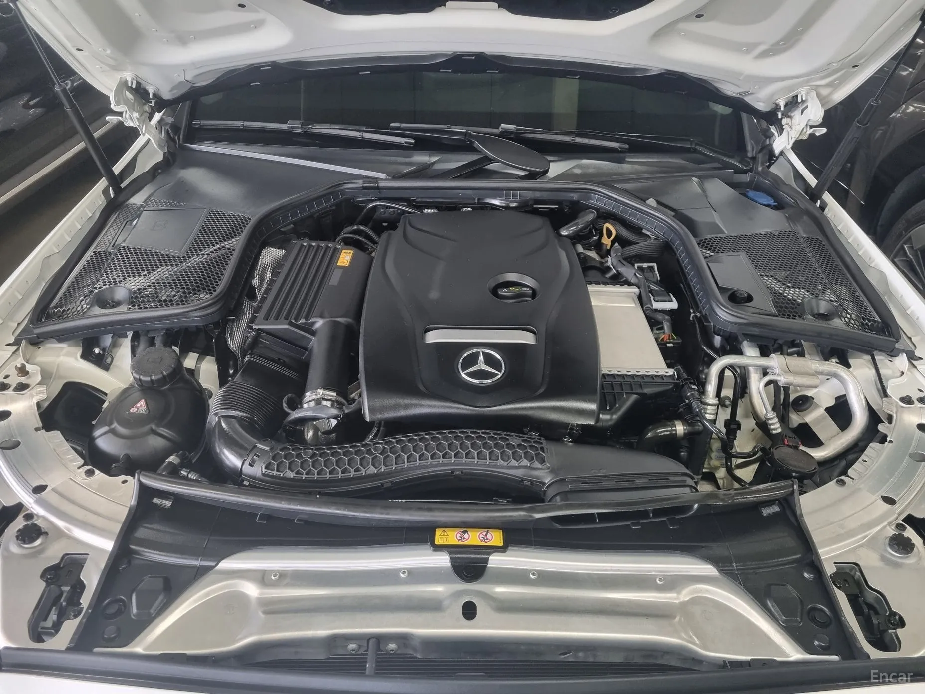 Mercedes Benz C-Class W205 превью 6