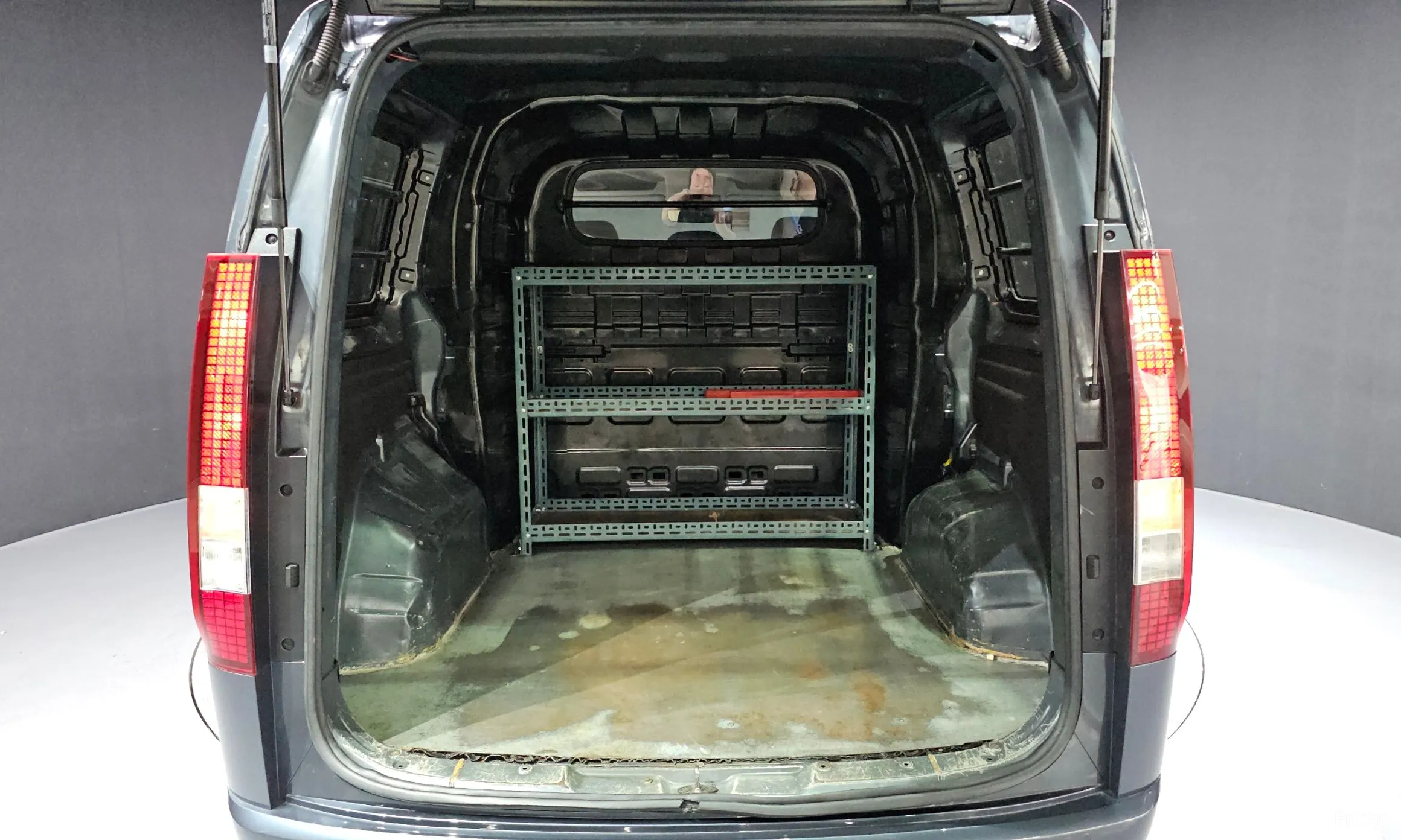Hyundai Staria превью 20