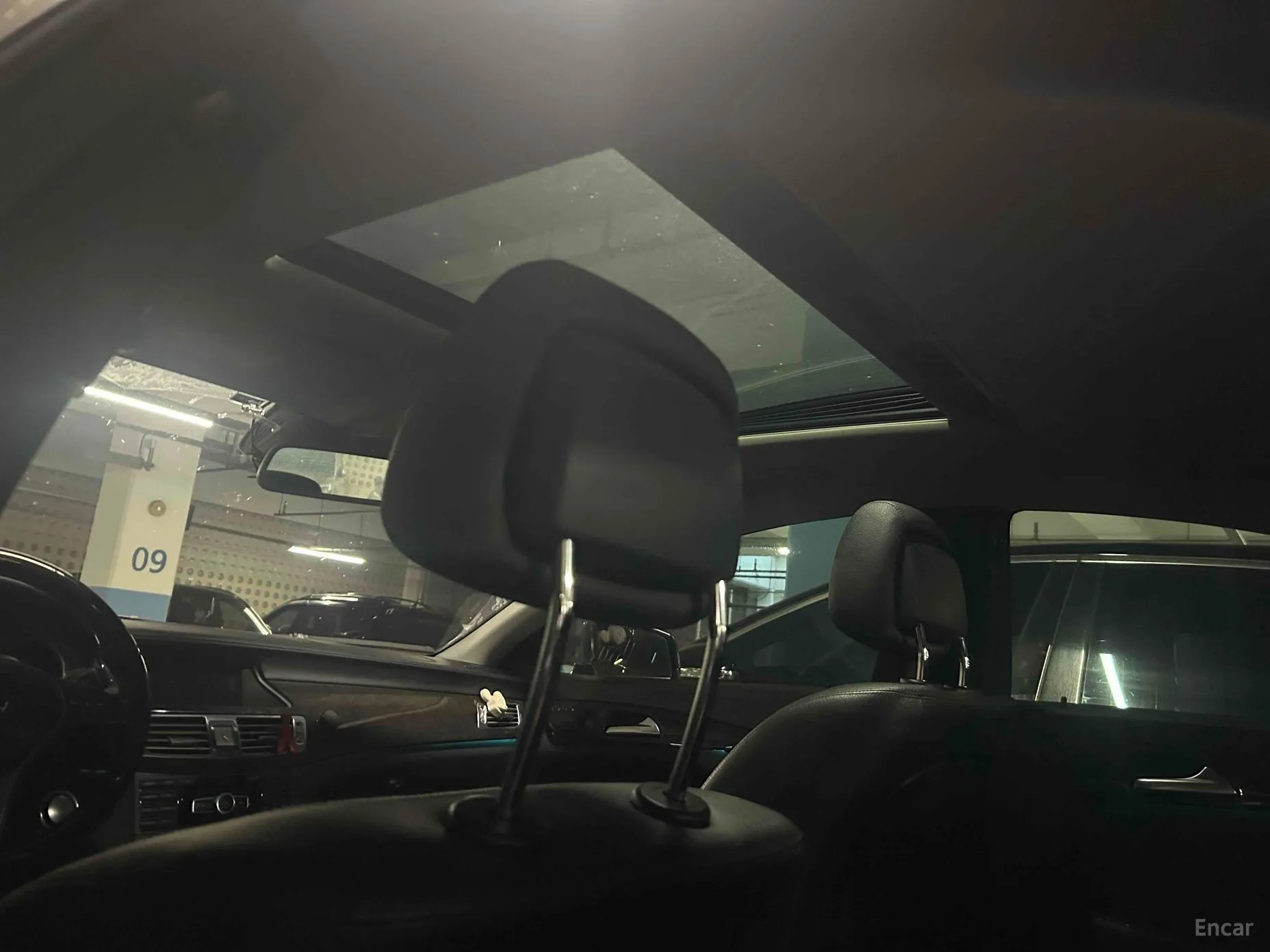 Mercedes Benz CLS-Class W218 превью 17
